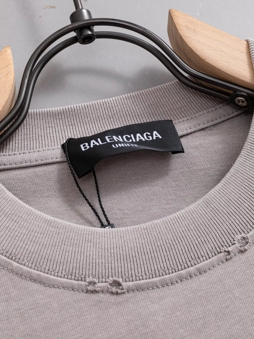 Balenciaga 短袖T恤(數字6) Balenciaga 短袖T恤(數字6)