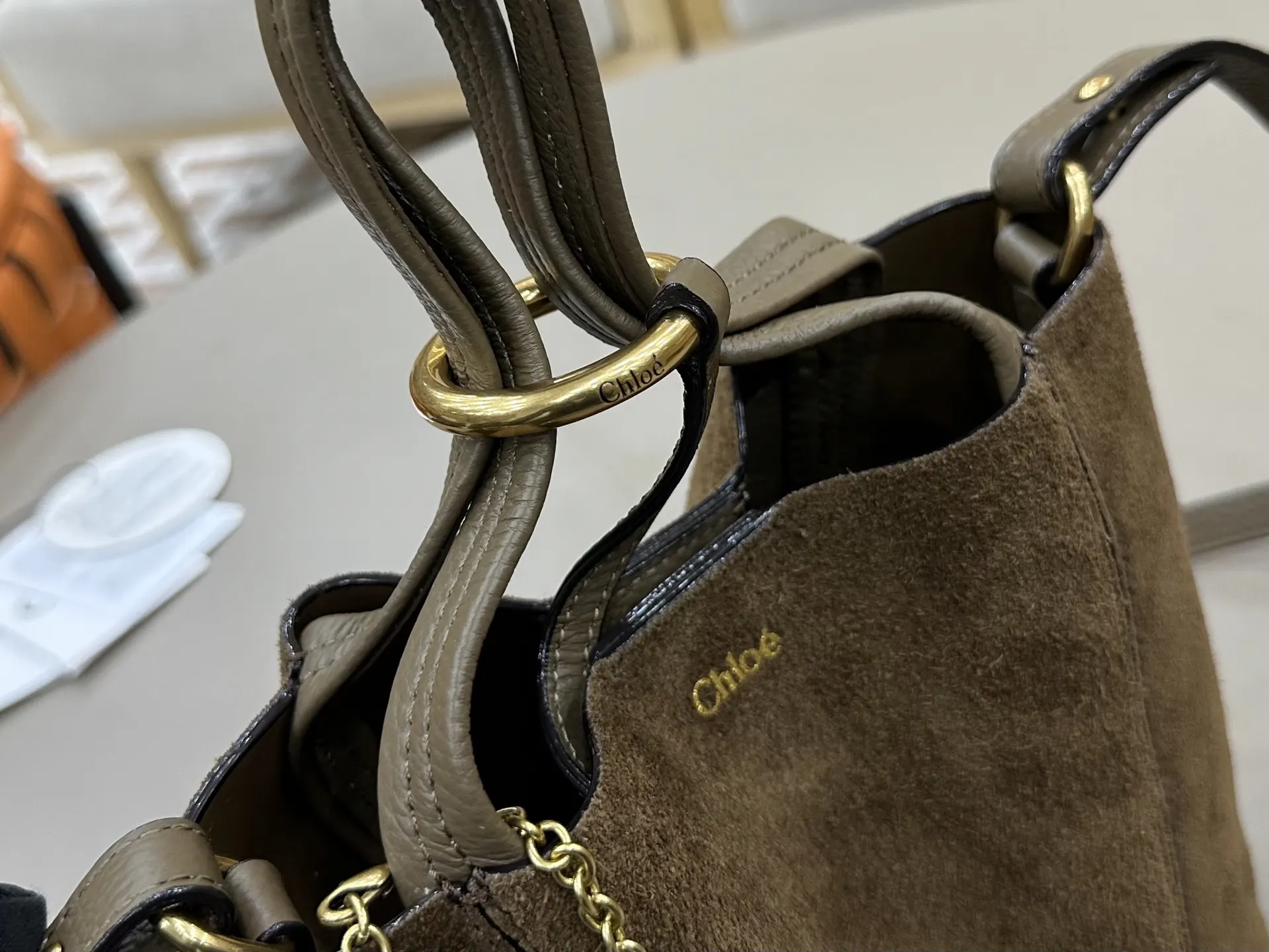 金色 麂皮 Chloe Spin系列麂皮托特包 大容量托特款