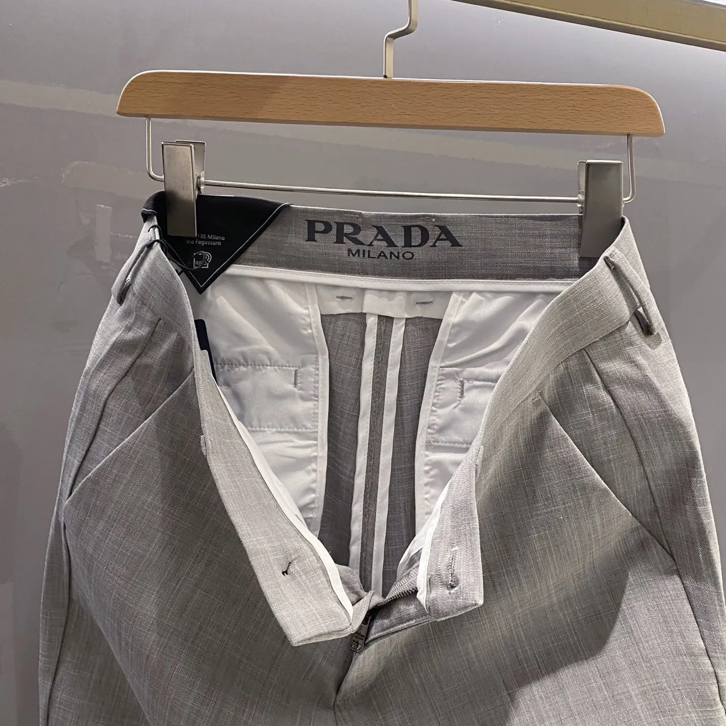 Prada 棉质 三角标 裤子