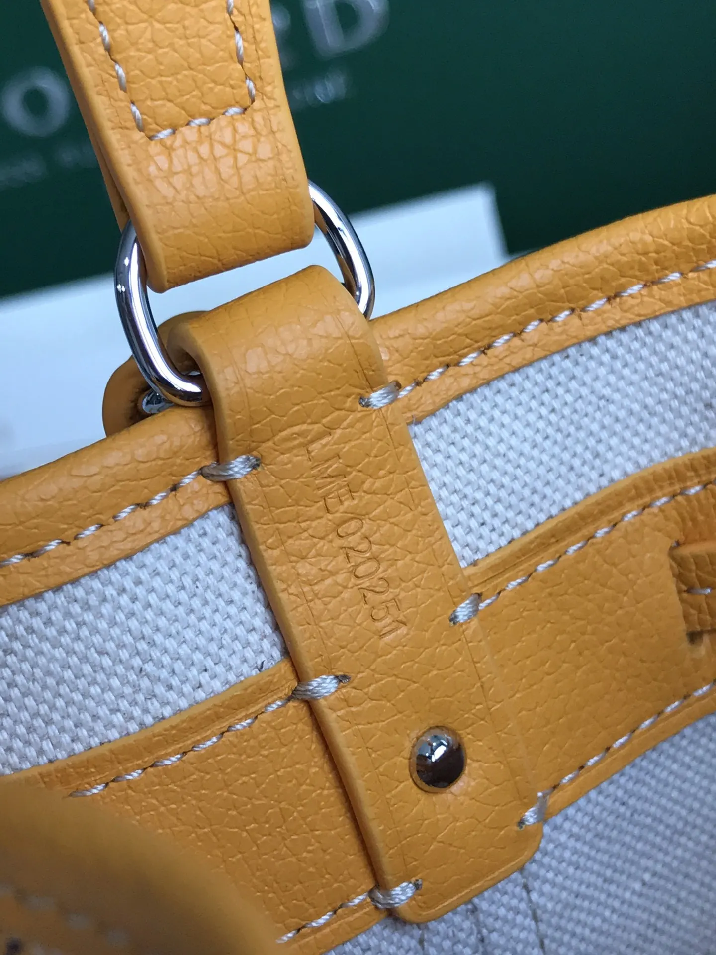 Goyard 皮革 × ×鼎鼎戈雅 水桶包 休闲水桶款