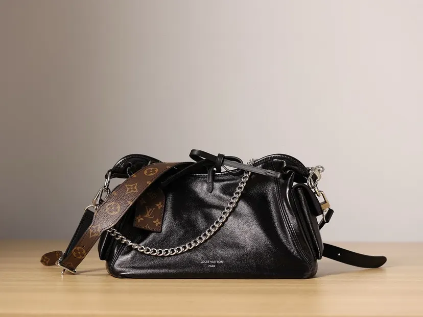 CarryAll 羊皮 水桶包 休閒水桶款