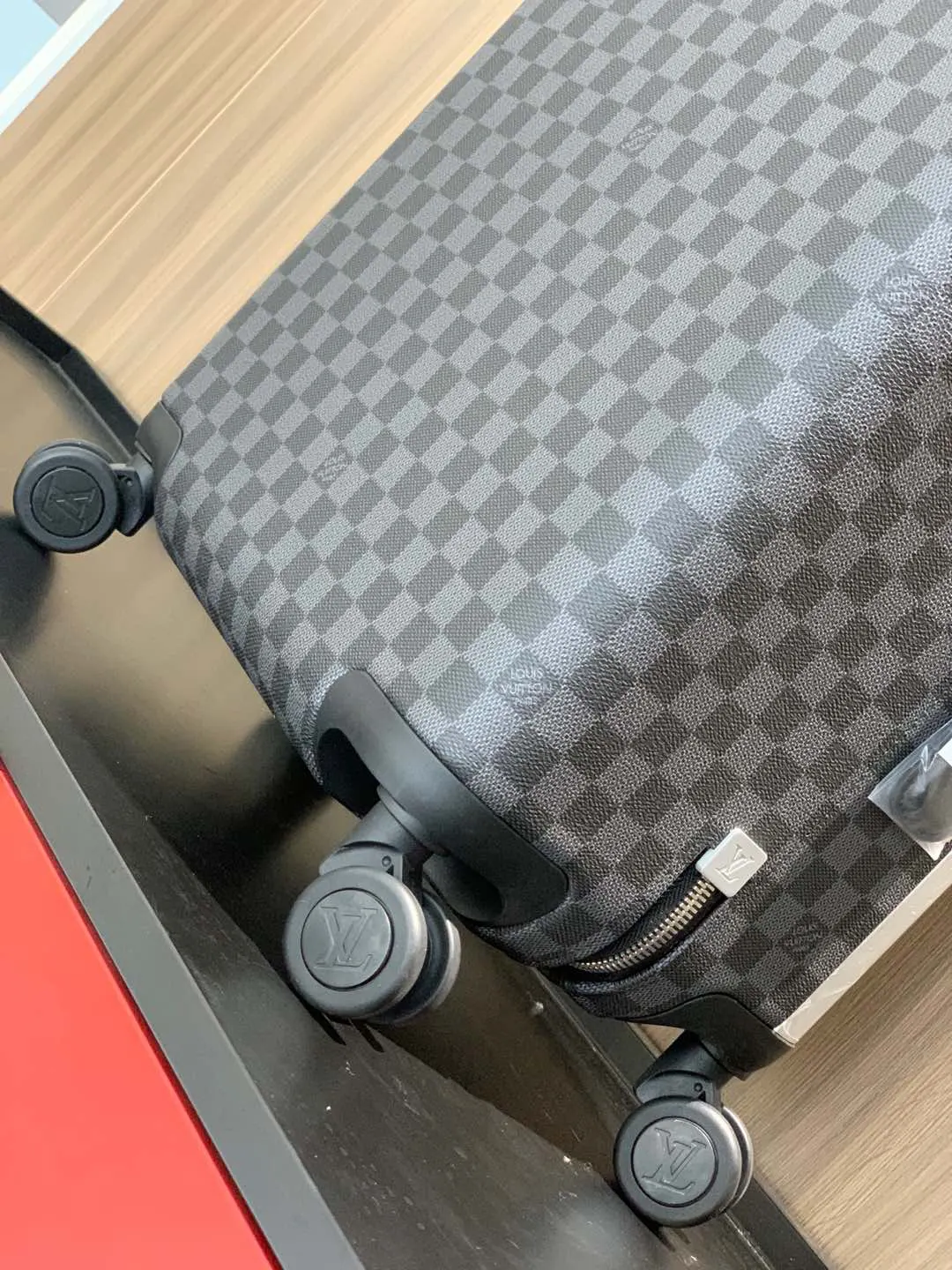 HORIZON 四轮拉杆箱 5厘米 邂逅奢华四轮拉 行李箱 旅行拉杆款 輕便出行款(數字9) HORIZON 四轮拉杆箱 5厘米 邂逅奢华四轮拉 行李箱 旅行拉杆款 輕便出行款(數字9)