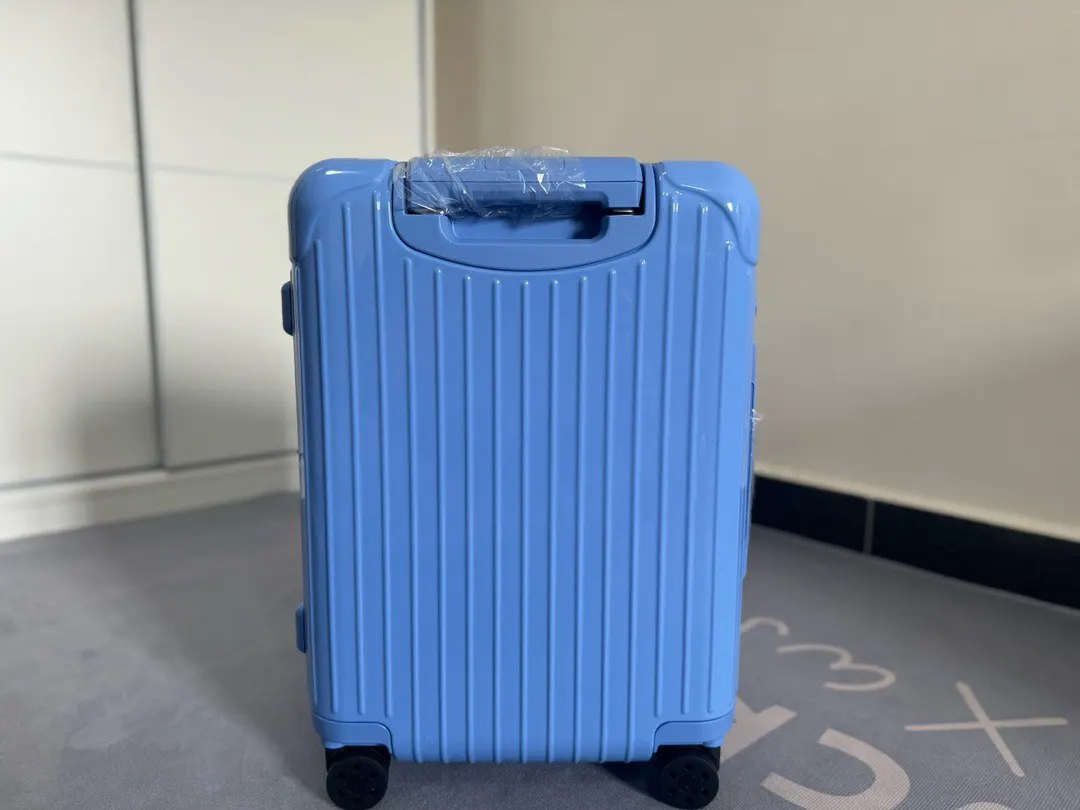 黑色 白色 Essential系列 墨綠 尺寸 行李箱 旅行拉杆款 輕便出行款