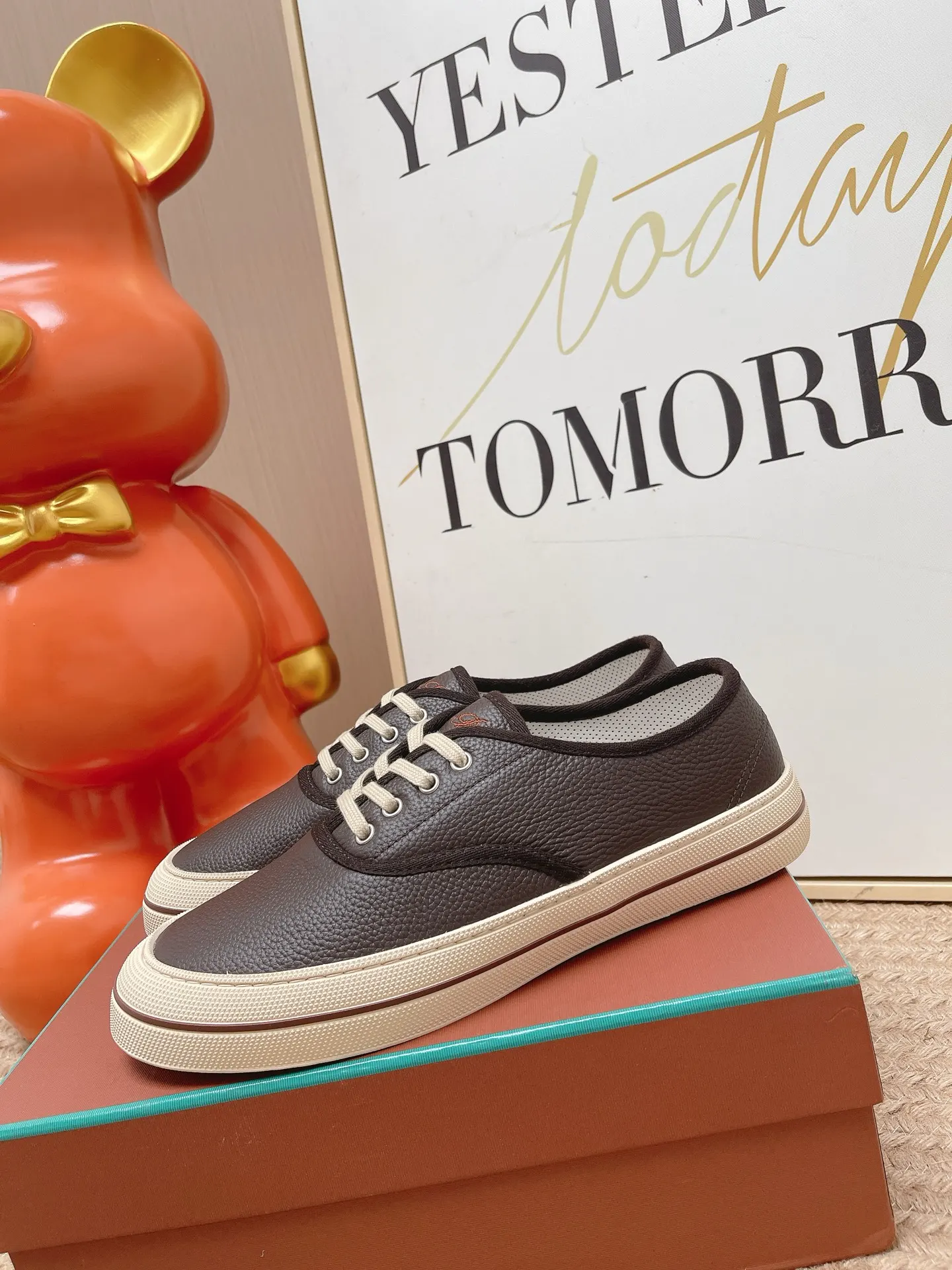 Loro Piana Sneakers Casual Versatile Image 5 Loro Piana Sneakers Casual Versatile Image 5