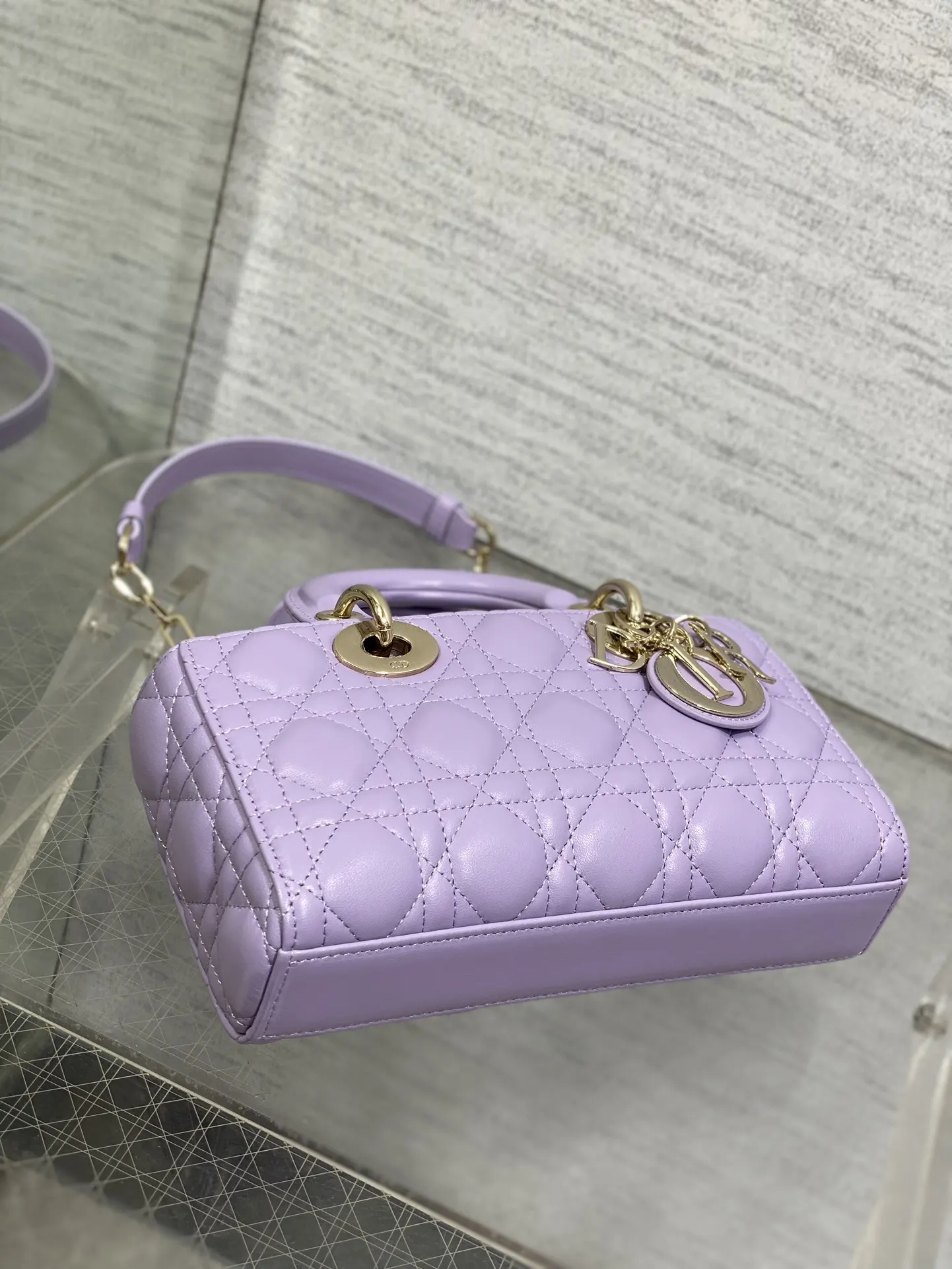 Dior 羊皮 进口 羊皮横款戴妃包梦幻紫 内里 手提包 通勤手提款