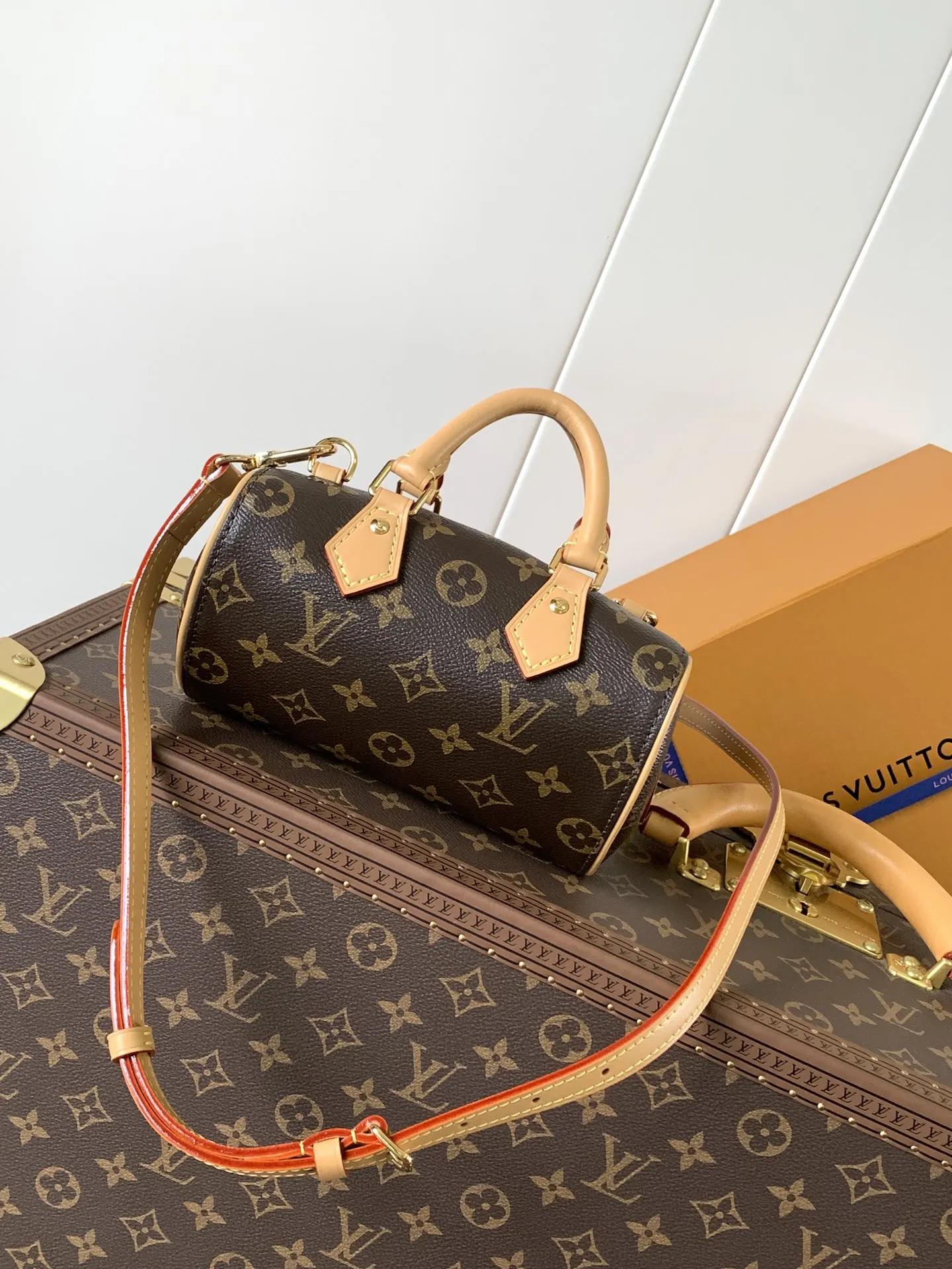 Chain Bag Leather