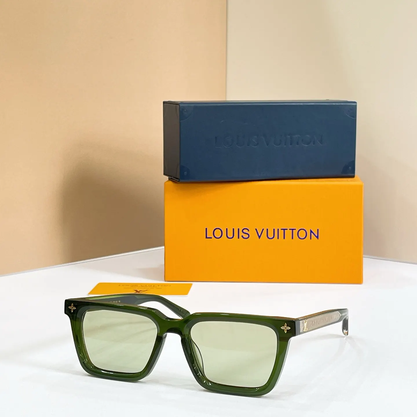 LV 墨镜 时尚防晒款 款5