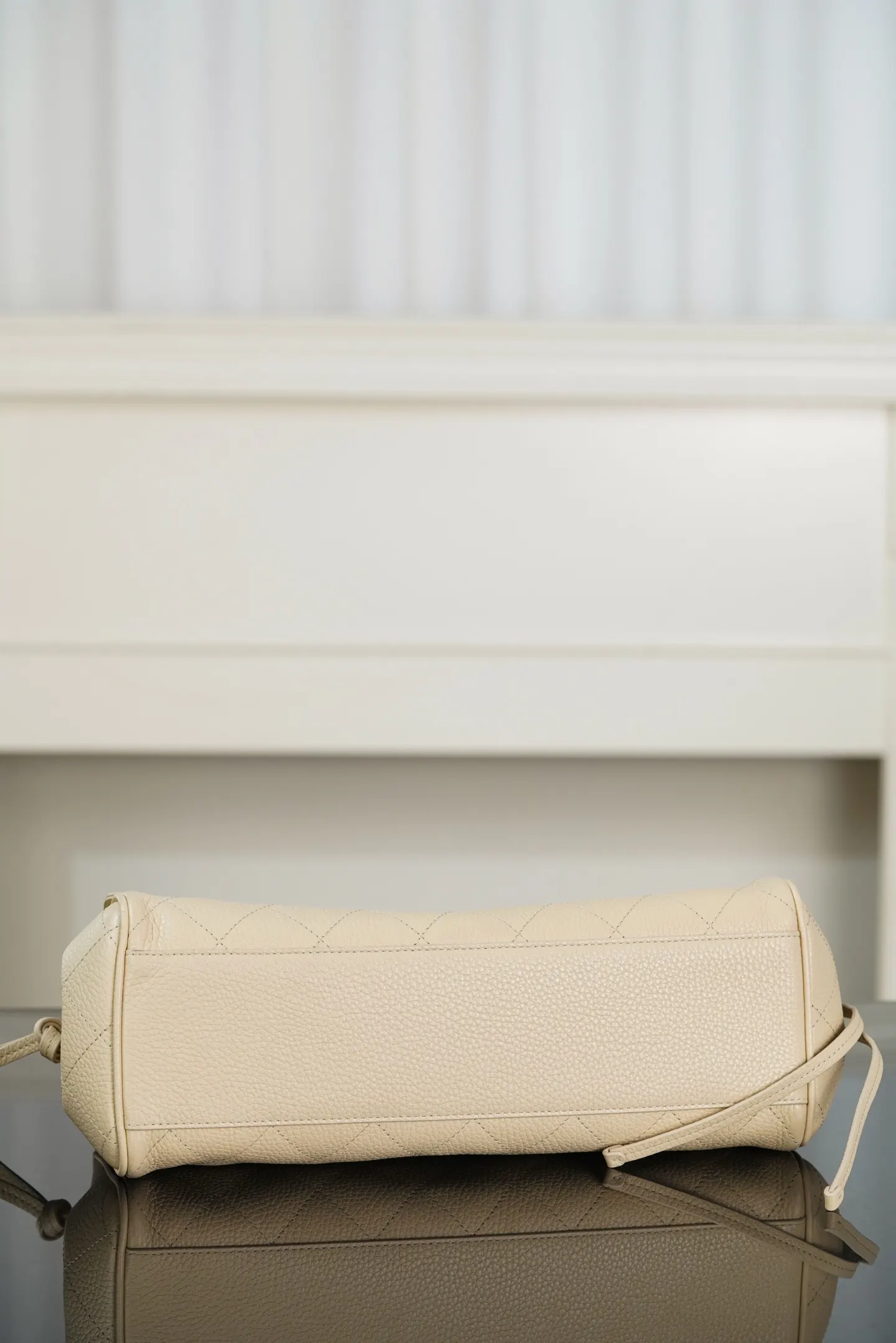 Beige Style Image 2 Beige Style Image 2