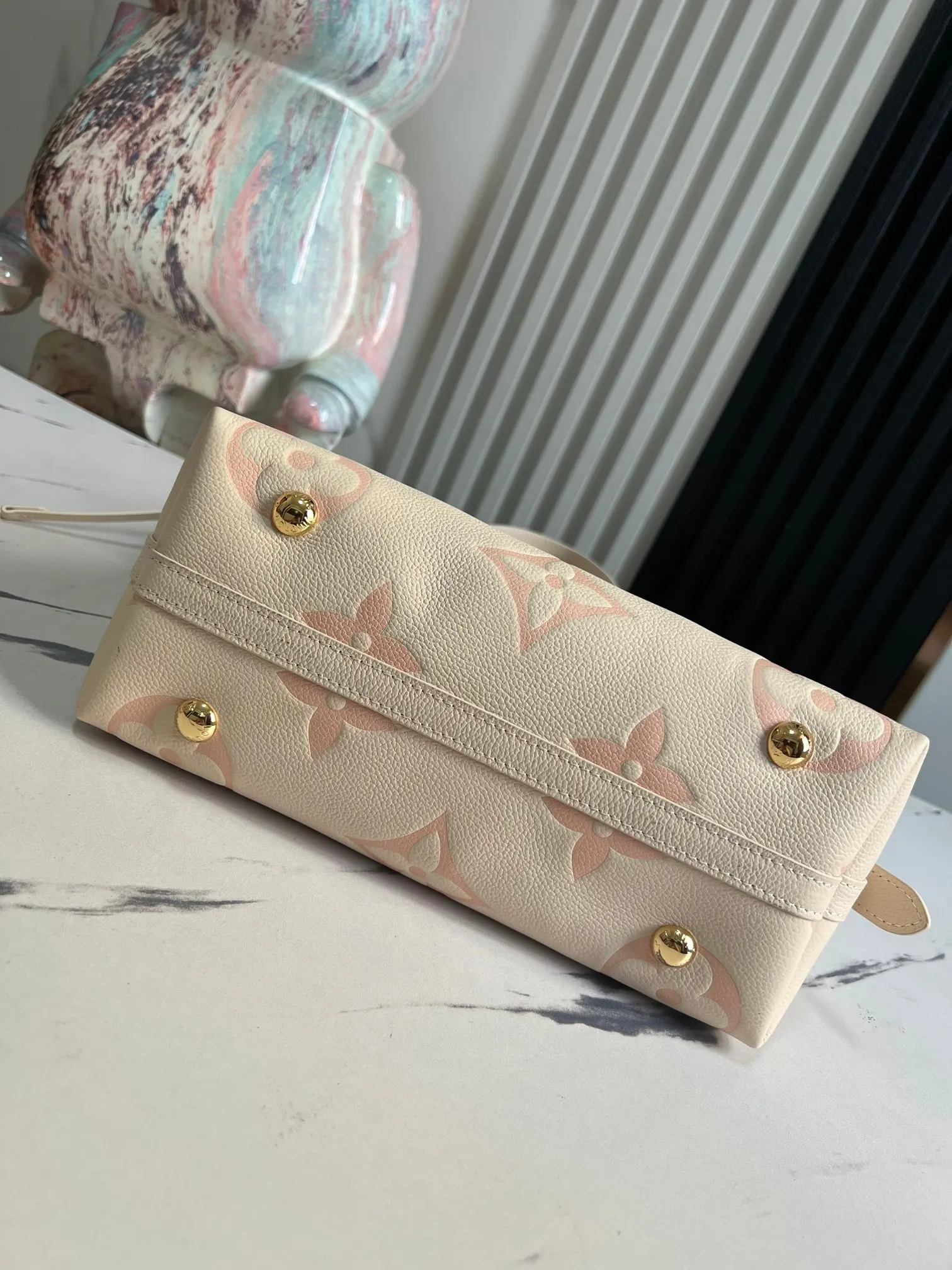 LV CarryAll 白色 米白 帆布 手拿包 精致手拿款