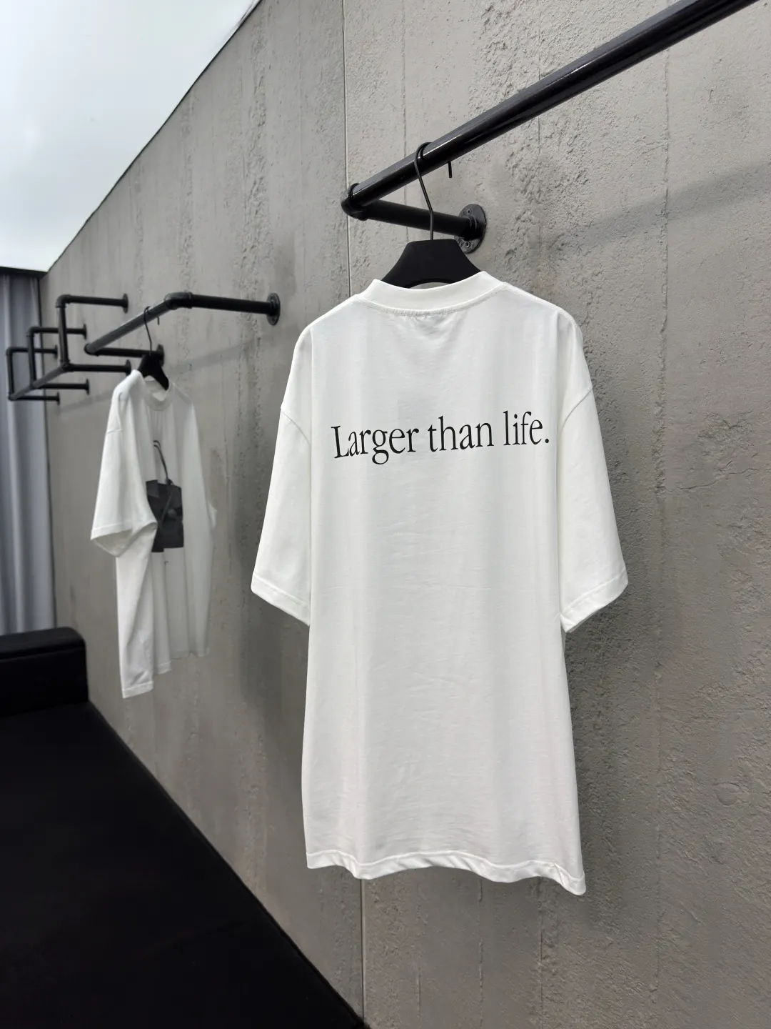 Balenciaga City The 手袋圖案圓領短袖T恤 白色(數字2) Balenciaga City The 手袋圖案圓領短袖T恤 白色(數字2)