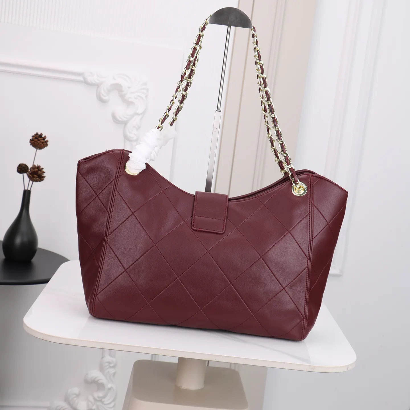 Chanel Tote Bag