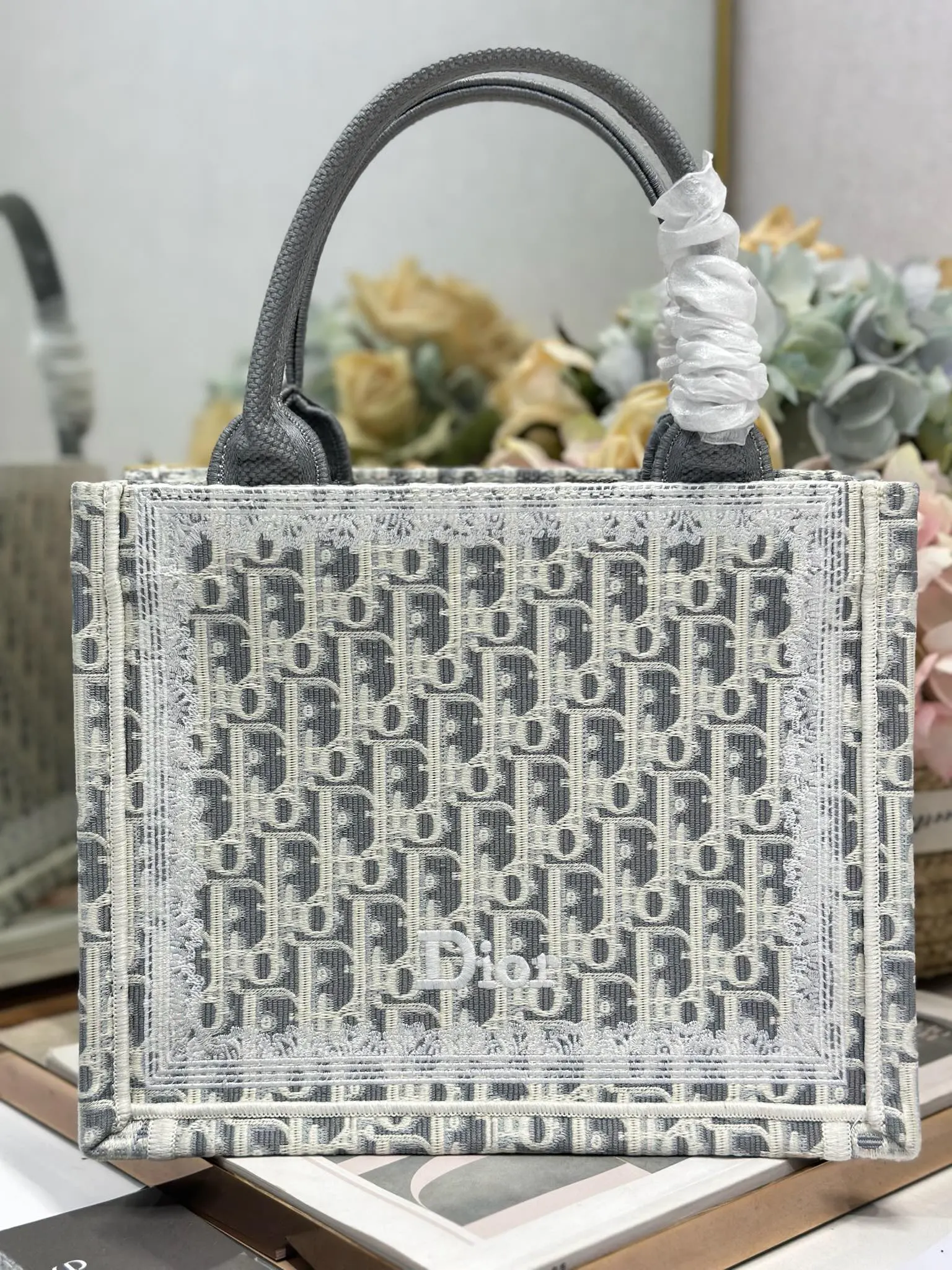 Book Tote 小小的包型装点零碎的小东西也很方便呐～ 用 时髦 托特包 大容量托特款