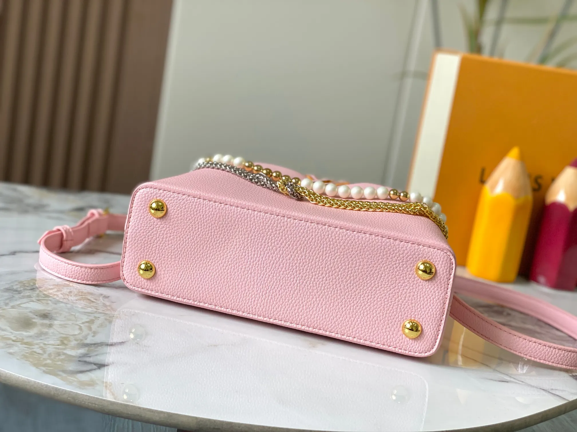 Chain Bag Leather
