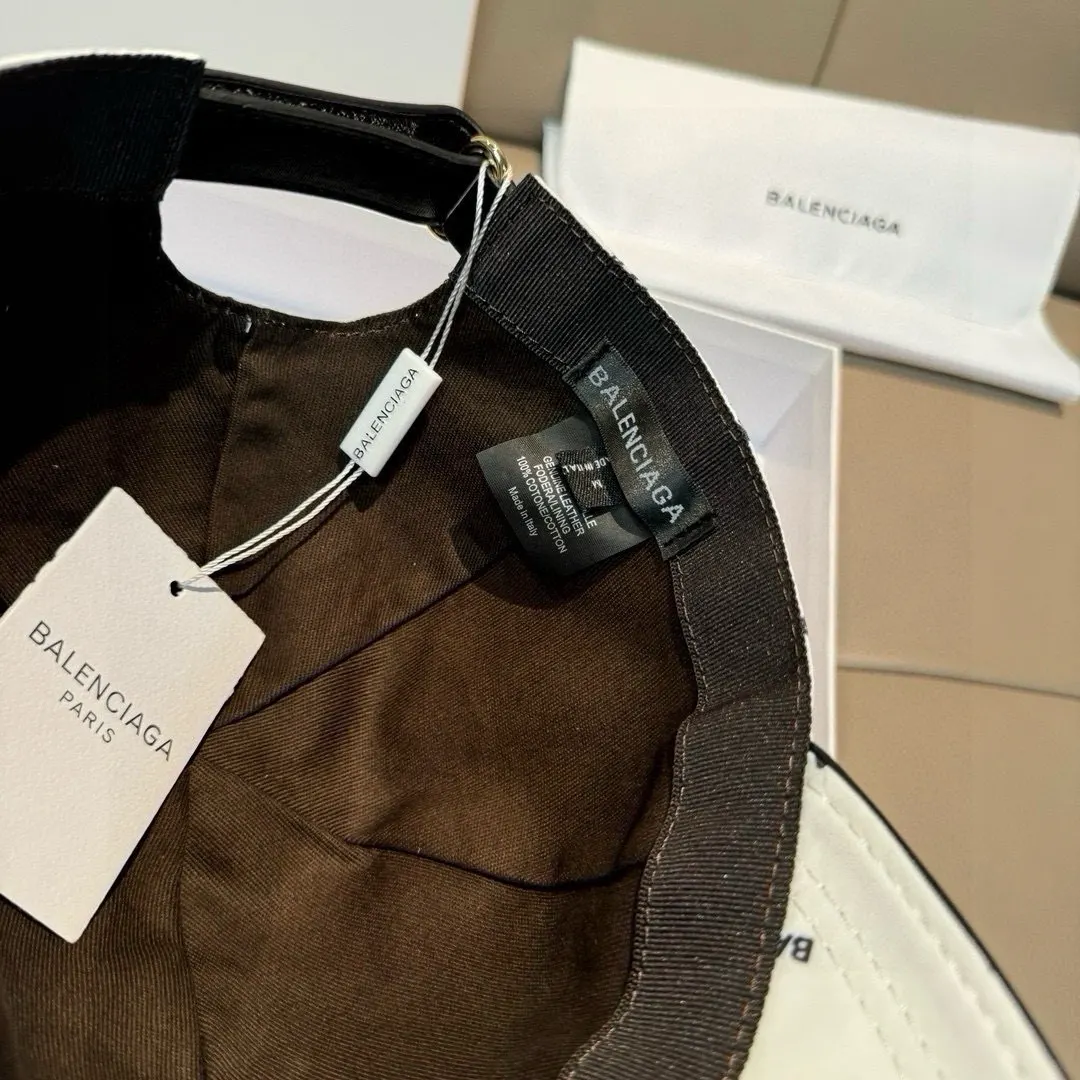 Balenciaga 牛皮 棒球帽 日常休闲款