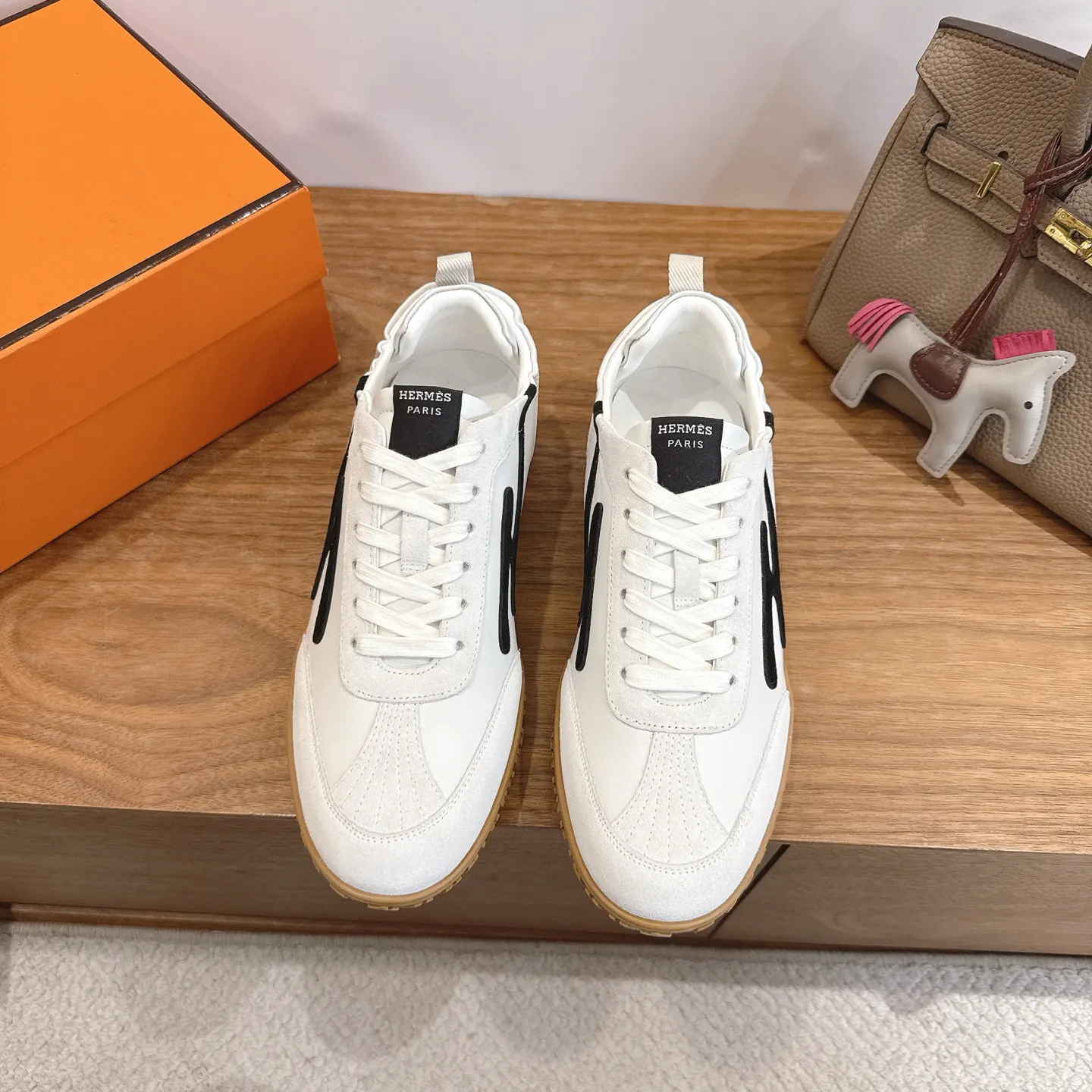 Hermès Sneakers