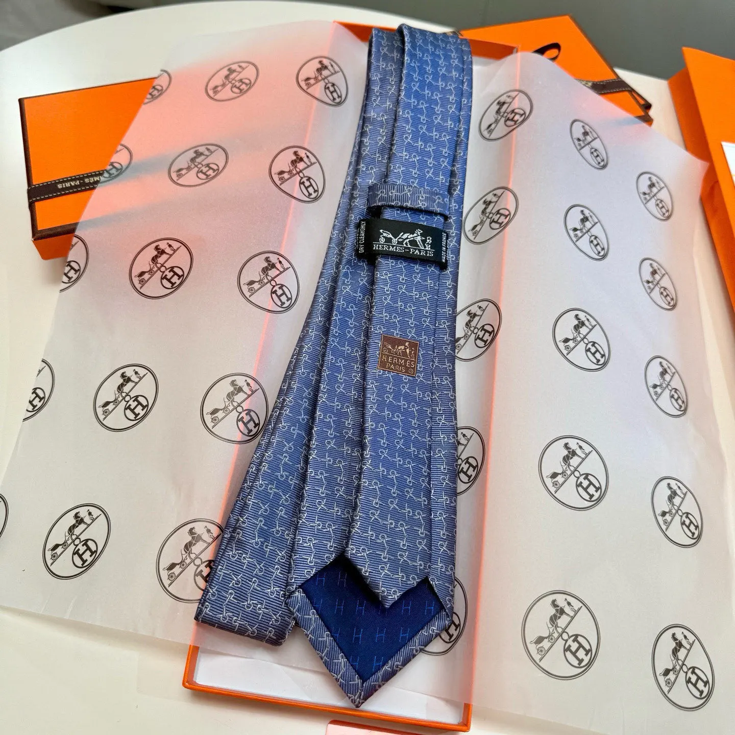 Hermes 领带 精致配饰款