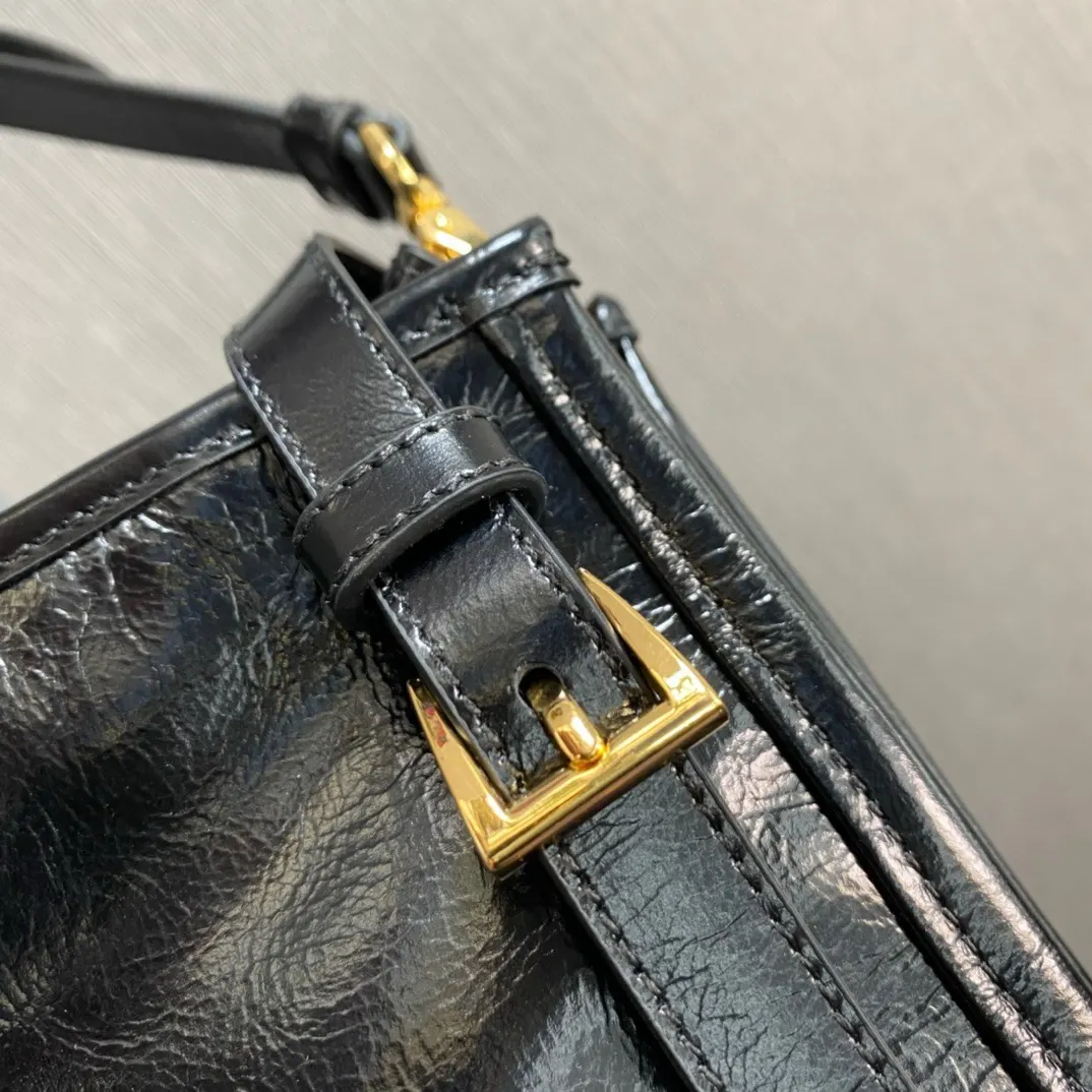 斜背包 輕便斜挎款