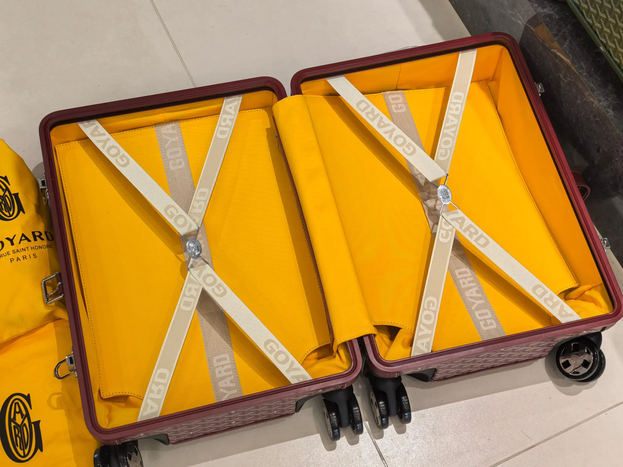 Goyard 戈雅 寸登机箱 全手工精心打造 行李箱 旅行拉杆款 轻便出行款