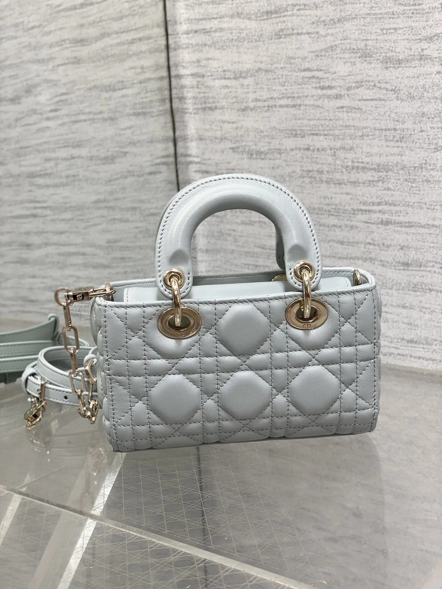 Dior 羊皮 进口 羊皮横款迷你戴妃包 Joy bag羊皮 鏈條包 精致鏈條款