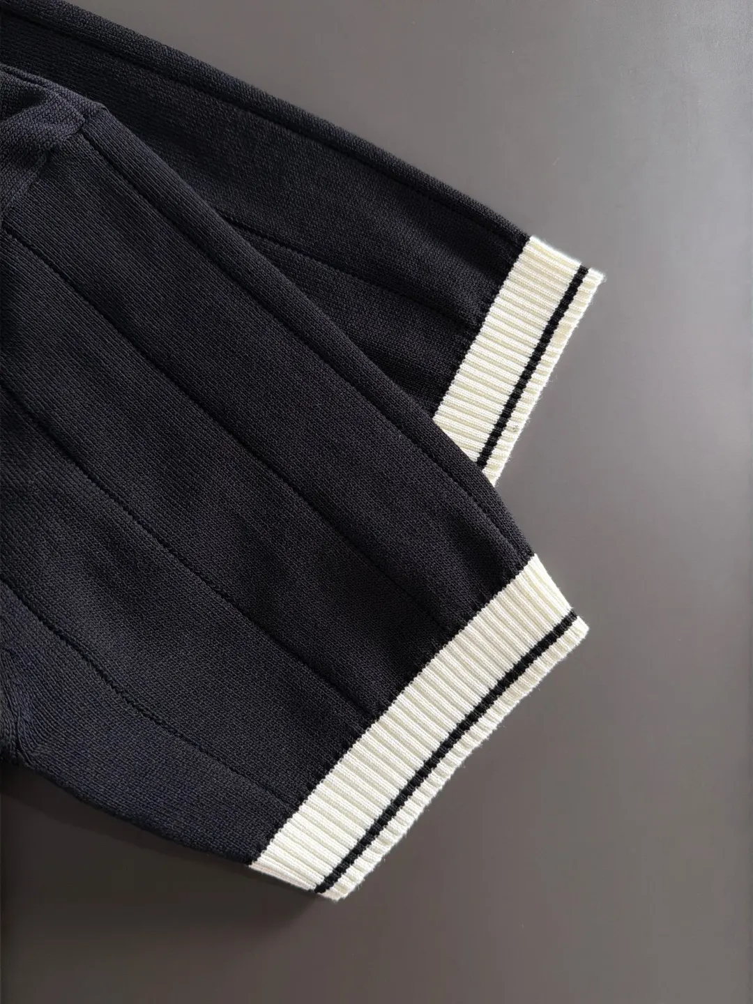 Burberry Embroidery Cotton Knitwear Textured Knit Image 5 Burberry Embroidery Cotton Knitwear Textured Knit Image 5