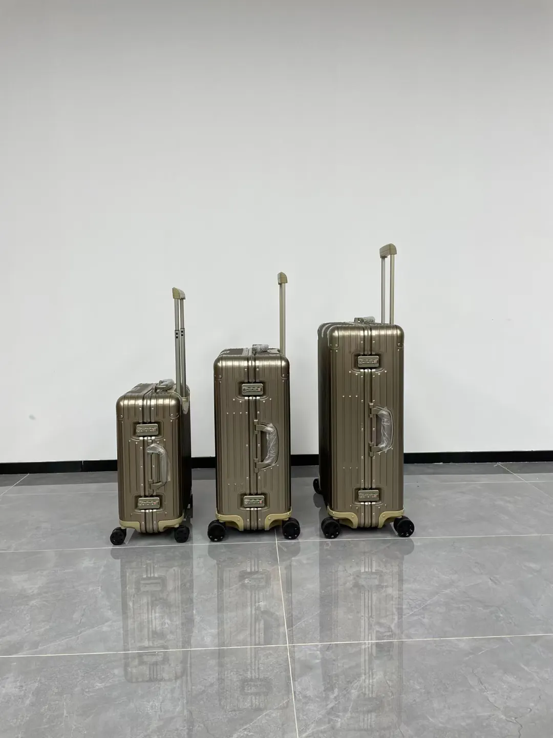 黑色 银色 Original 系列 全新 系终于来啦 行李箱 旅行拉杆款 轻便出行款