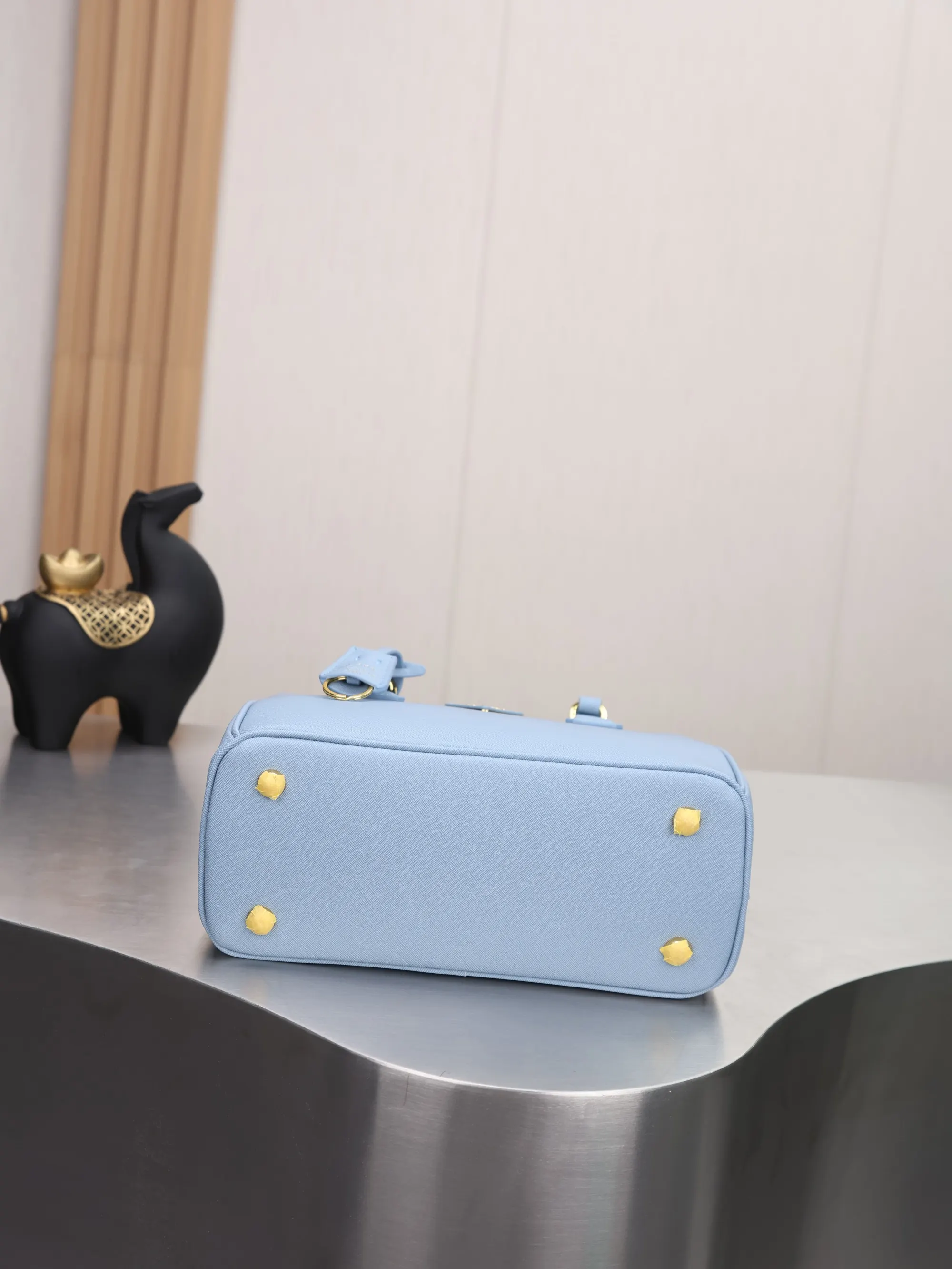 Prada Saffiano 十字纹牛皮 三角标 杀手包 经典手提 手提包