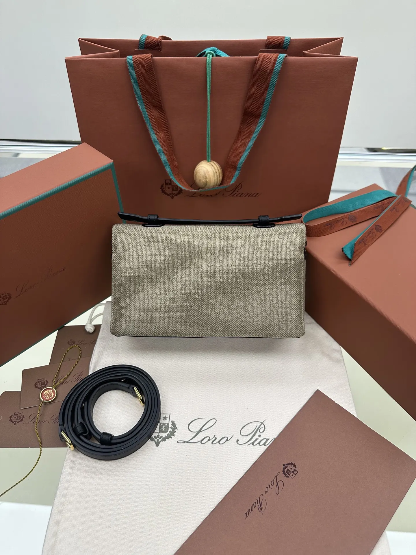 Crossbody Bag Lightweight Leather