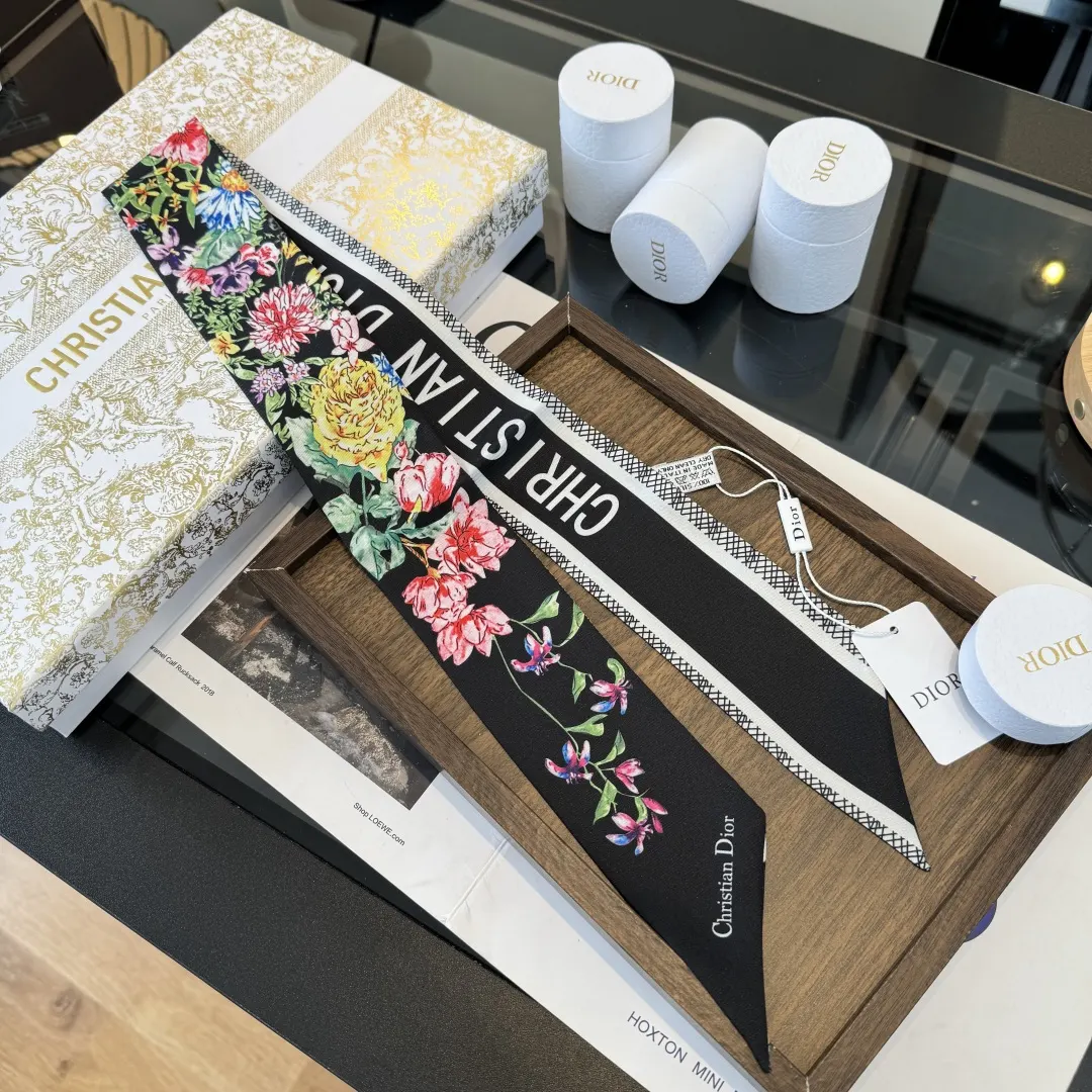 Dior 黑色 髮飾