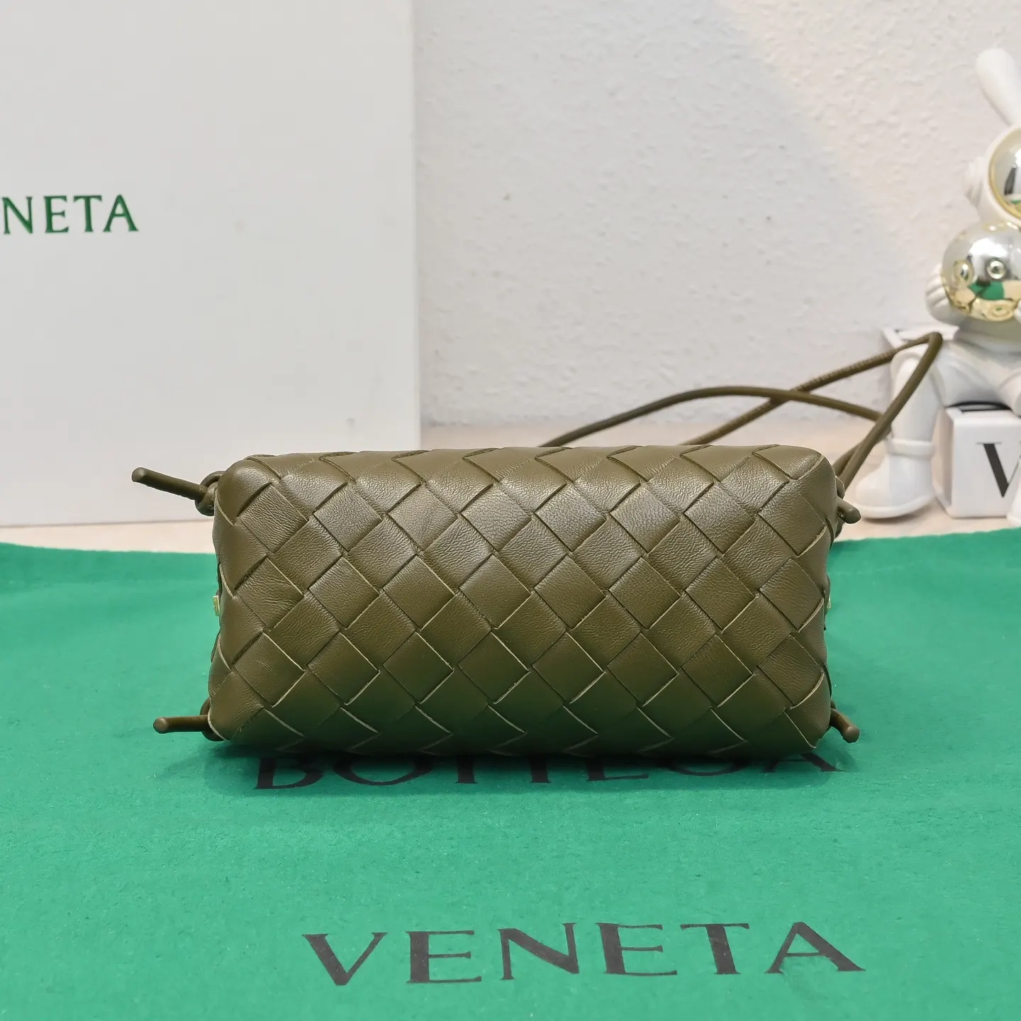 Bottega Veneta 腋下包 復古腋下背款