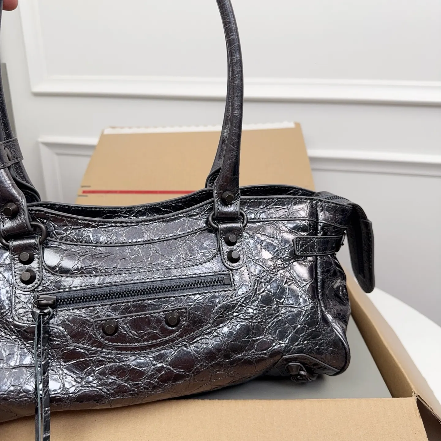Balenciaga City Le Shoulder Bag