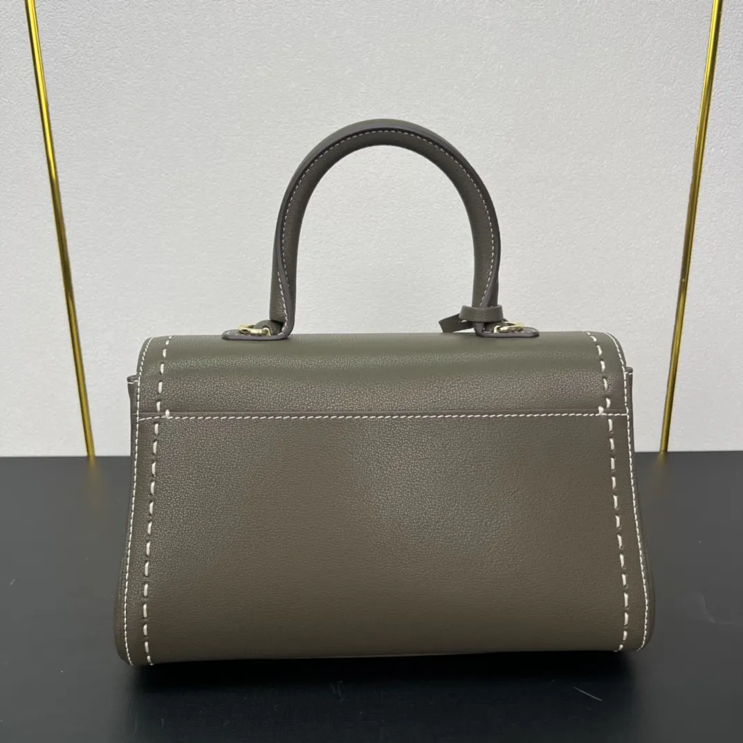 Delvaux 焦糖色 小牛皮 手提包 通勤手提款