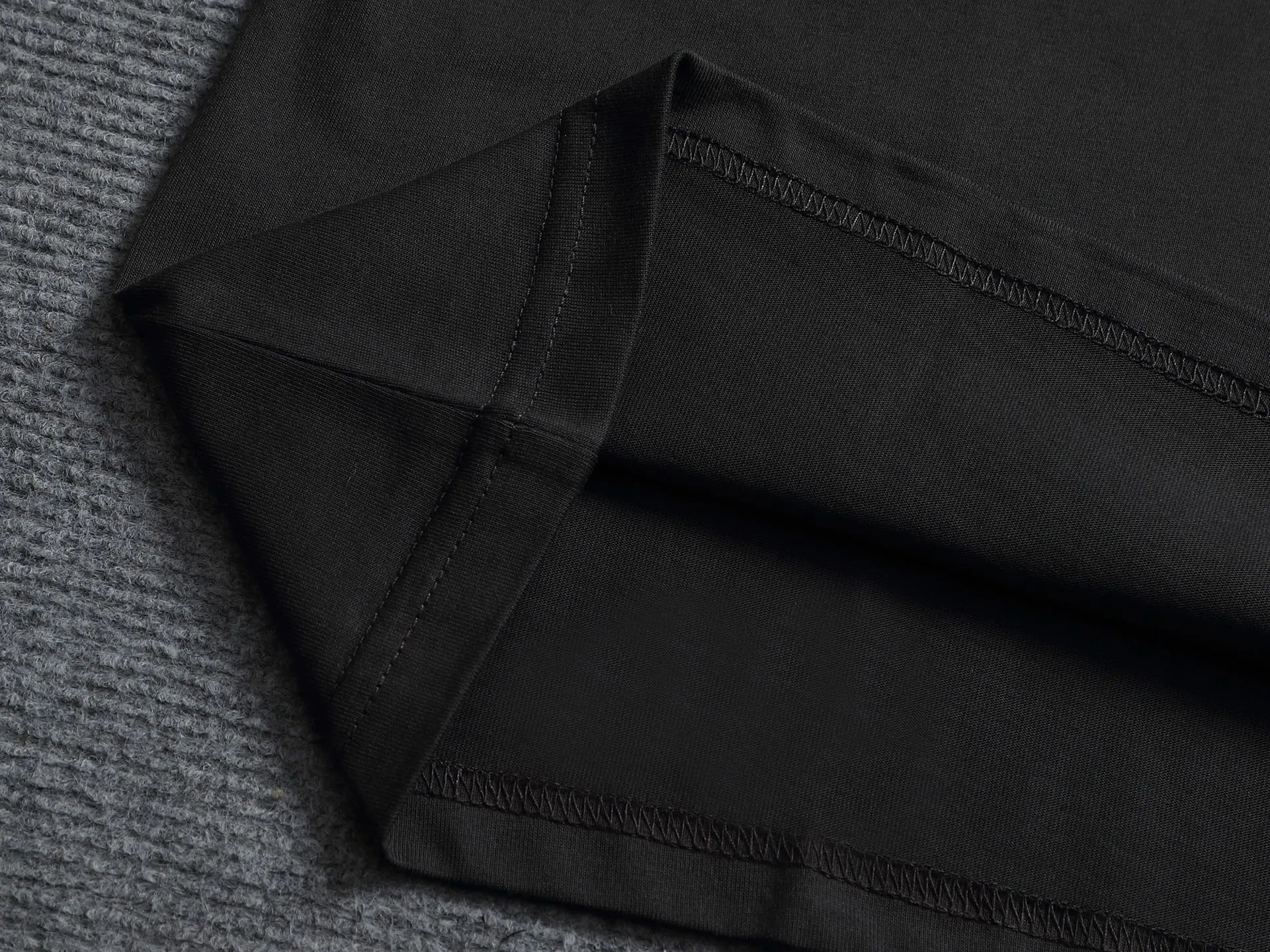 Balenciaga 黑色 Logo 短袖T恤