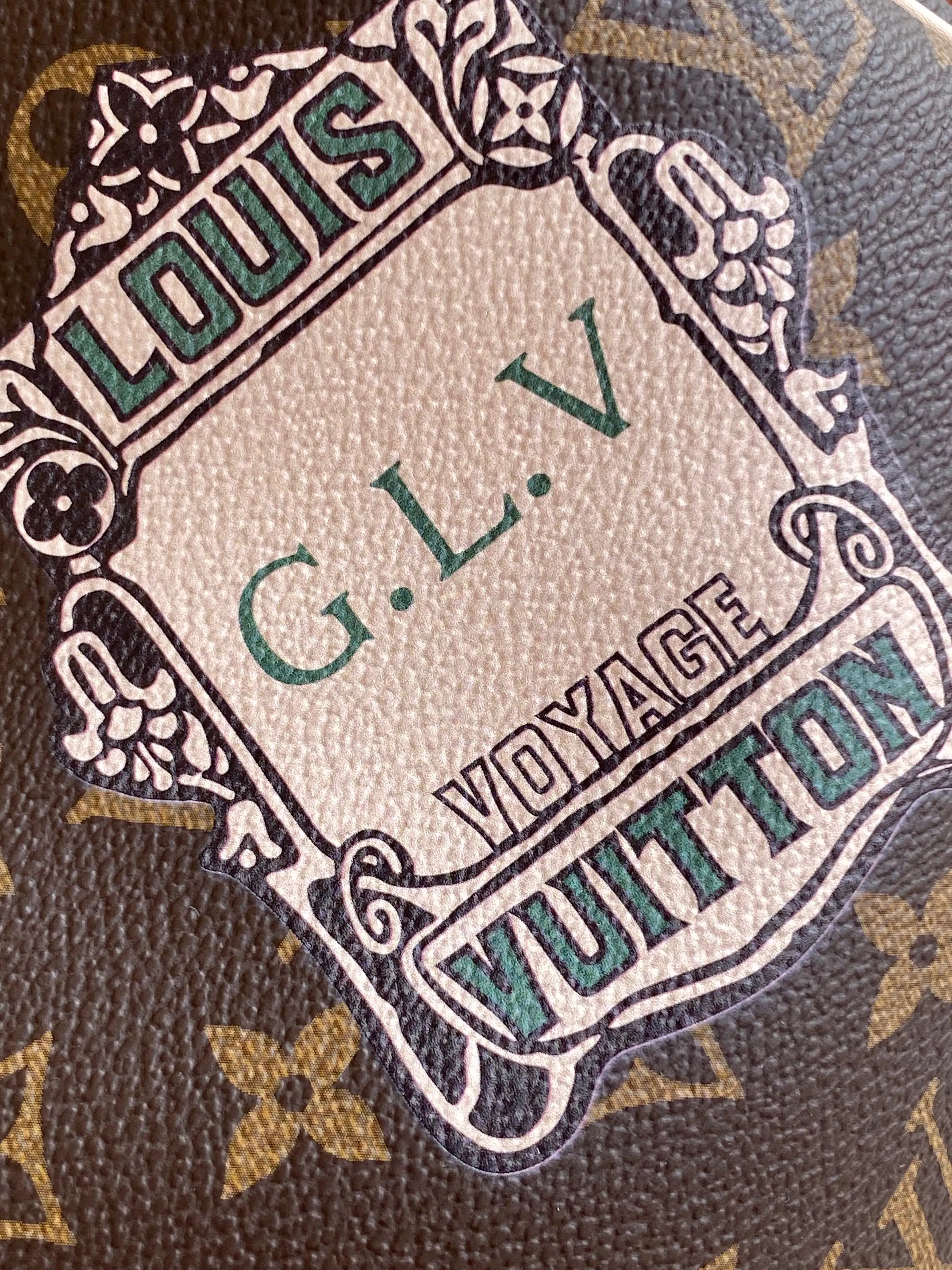 Louis Vuitton Monogram Fashion Item Travel Leather Image 9 Louis Vuitton Monogram Fashion Item Travel Leather Image 9