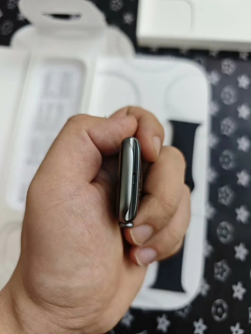 微信下单包邮 送 apple watch 手表 经典腕表款
