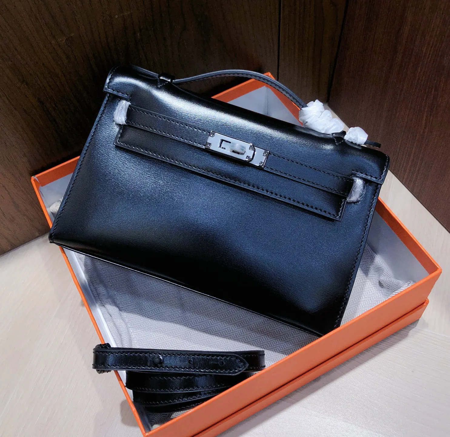 Kelly 黑色 牛皮 mini Kelly一代 BOX进口牛皮銀 手提包 通勤手提款