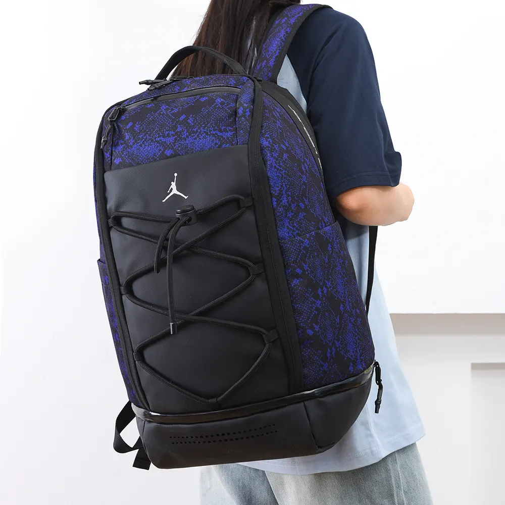 Fashion Item Travel