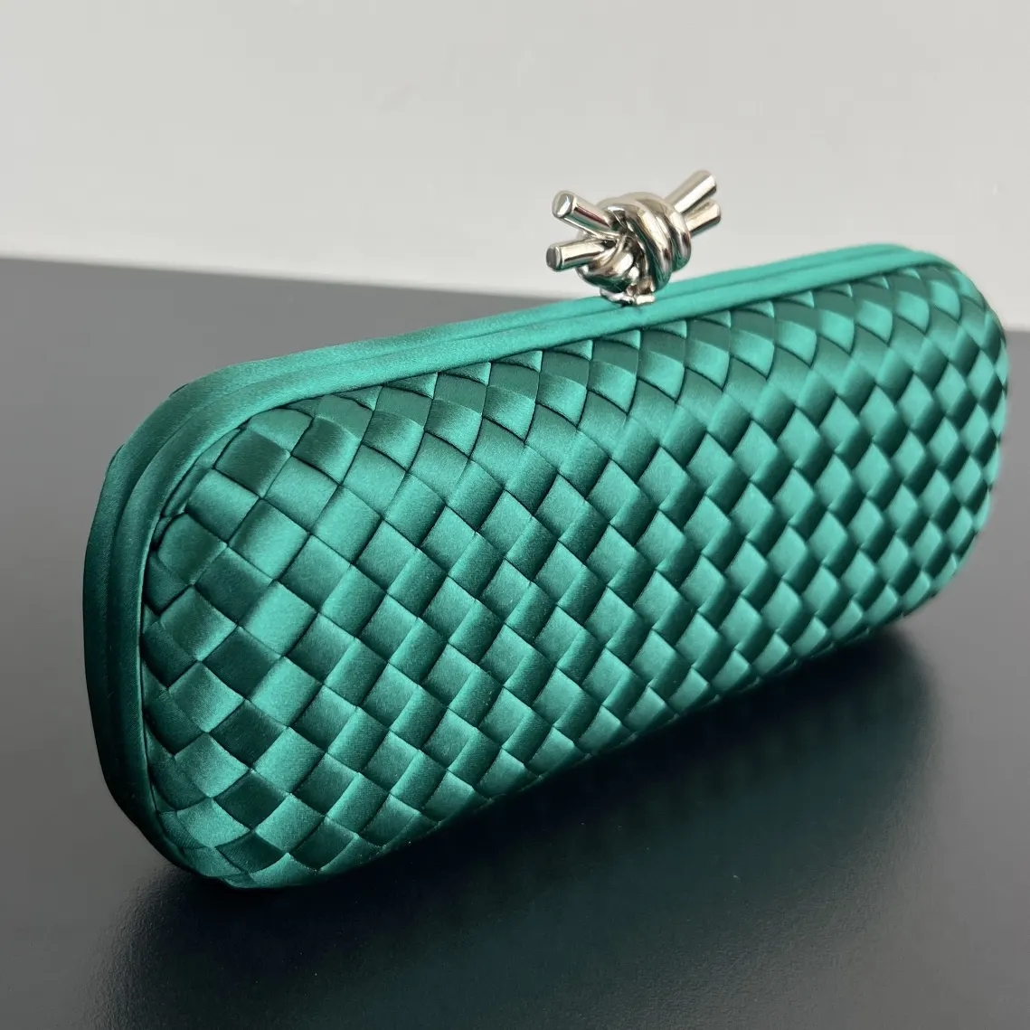 Bottega Veneta 化妆包 便携收纳款