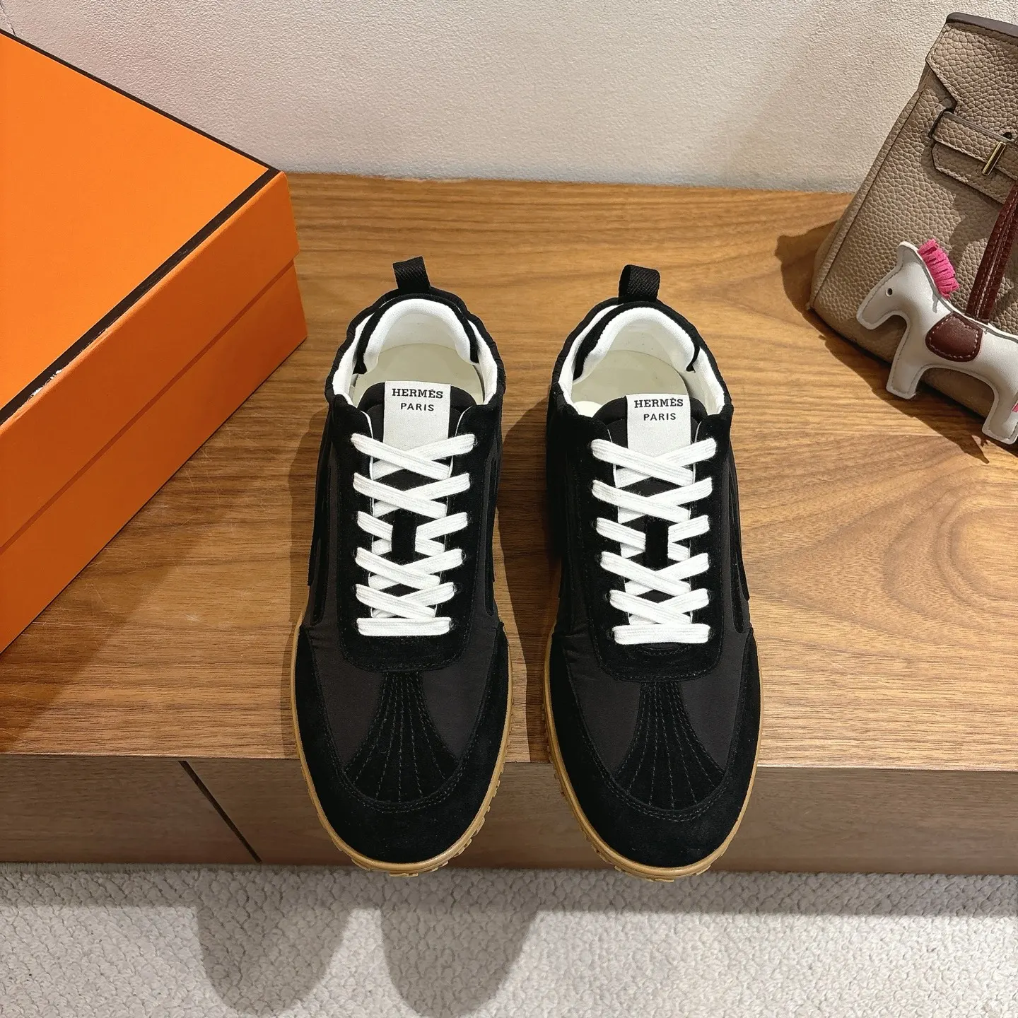 Hermès SS 运动鞋