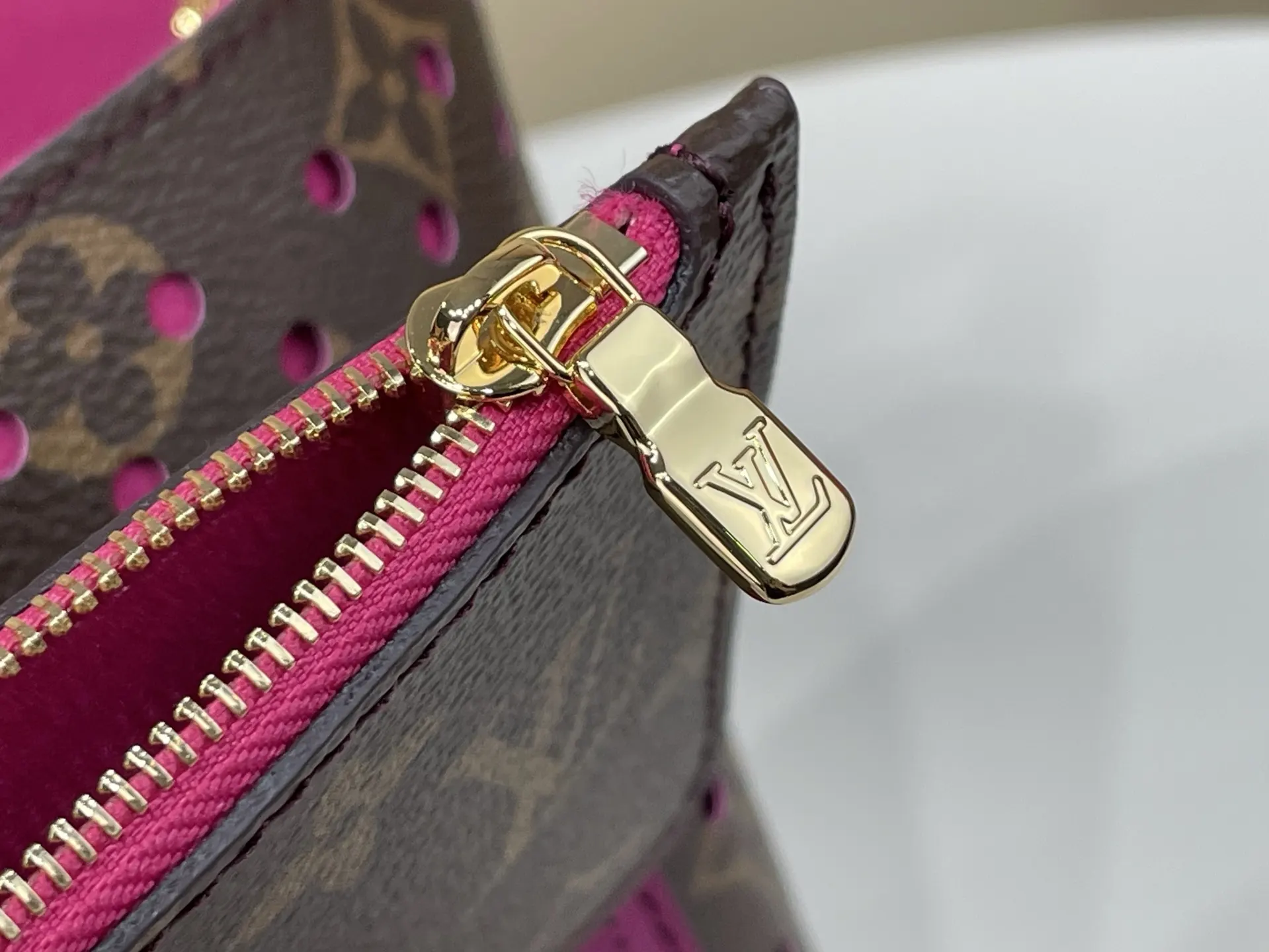 Louis Vuitton Red Monogram Bucket Bag Casual Canvas