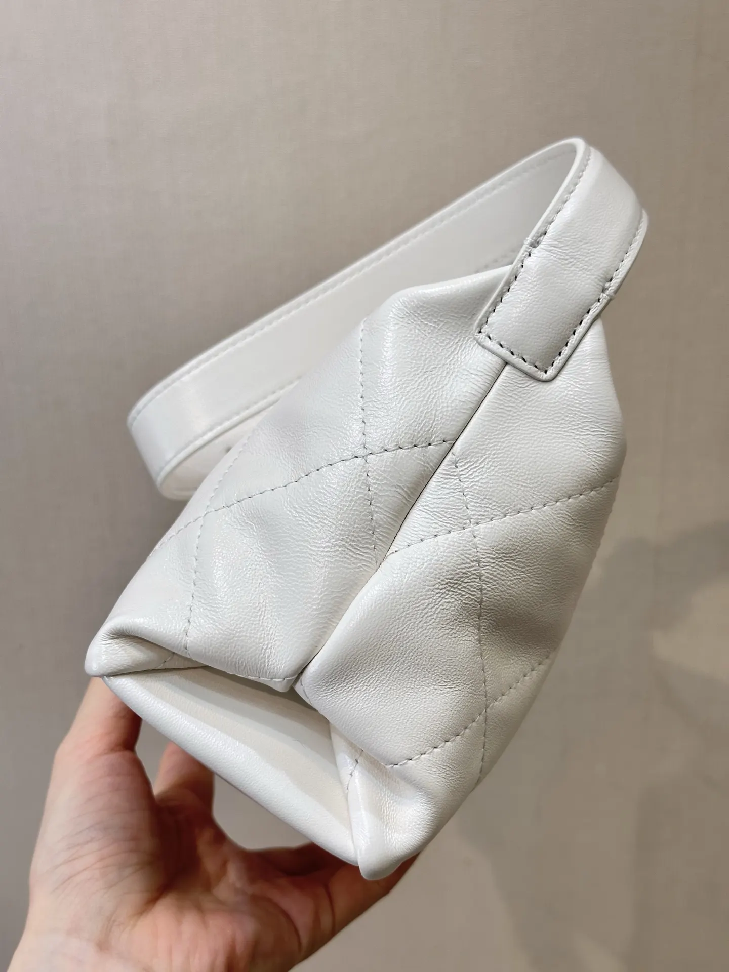 Hobo Shoulder Bag Vintage