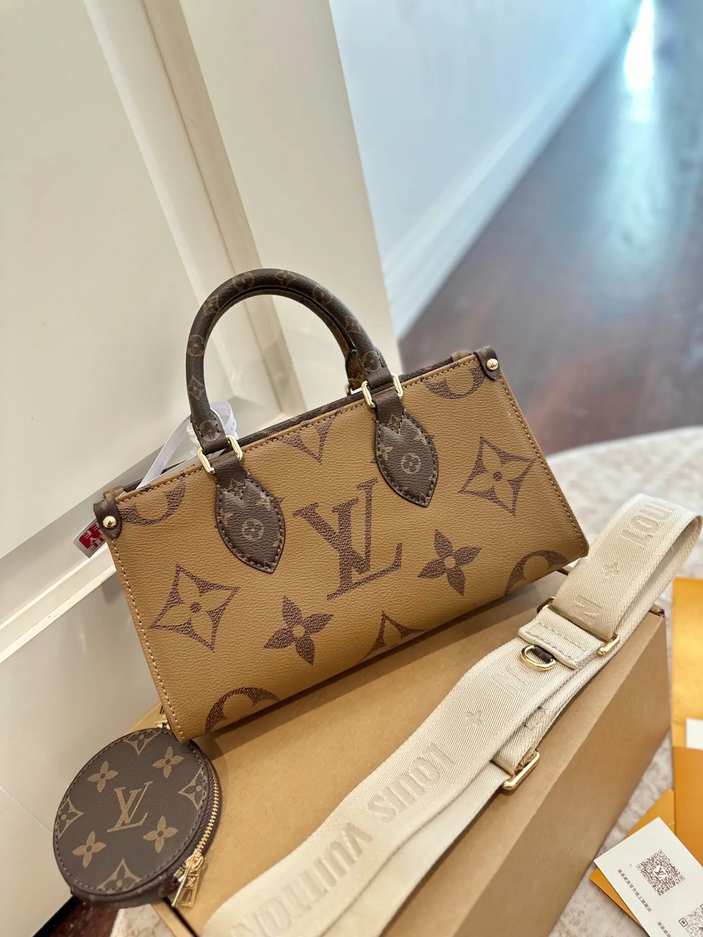 LV 牛皮 双盒 牛皮 Onthego East 托特包 大容量托特款