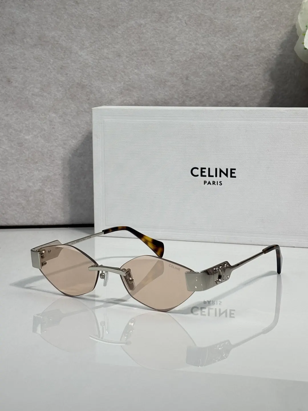 Celine 墨镜 時尚防晒款