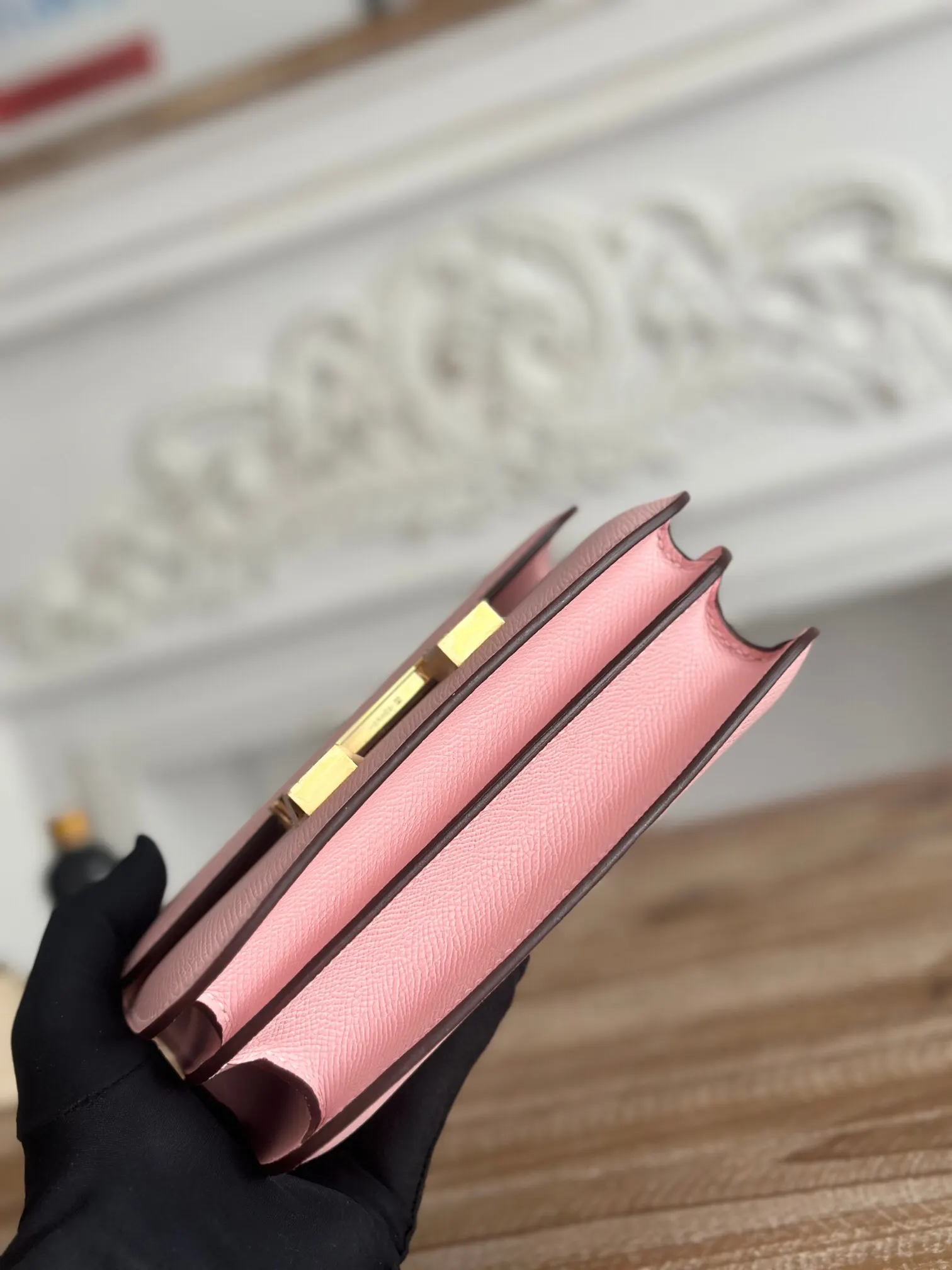 Hermès Constance 3Q粉 Epsom掌纹牛皮 斜挎包 19cm