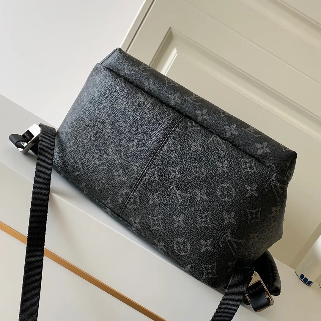 LV 免税版 专供 皮料是法国 手工 双肩包 实用双肩款
