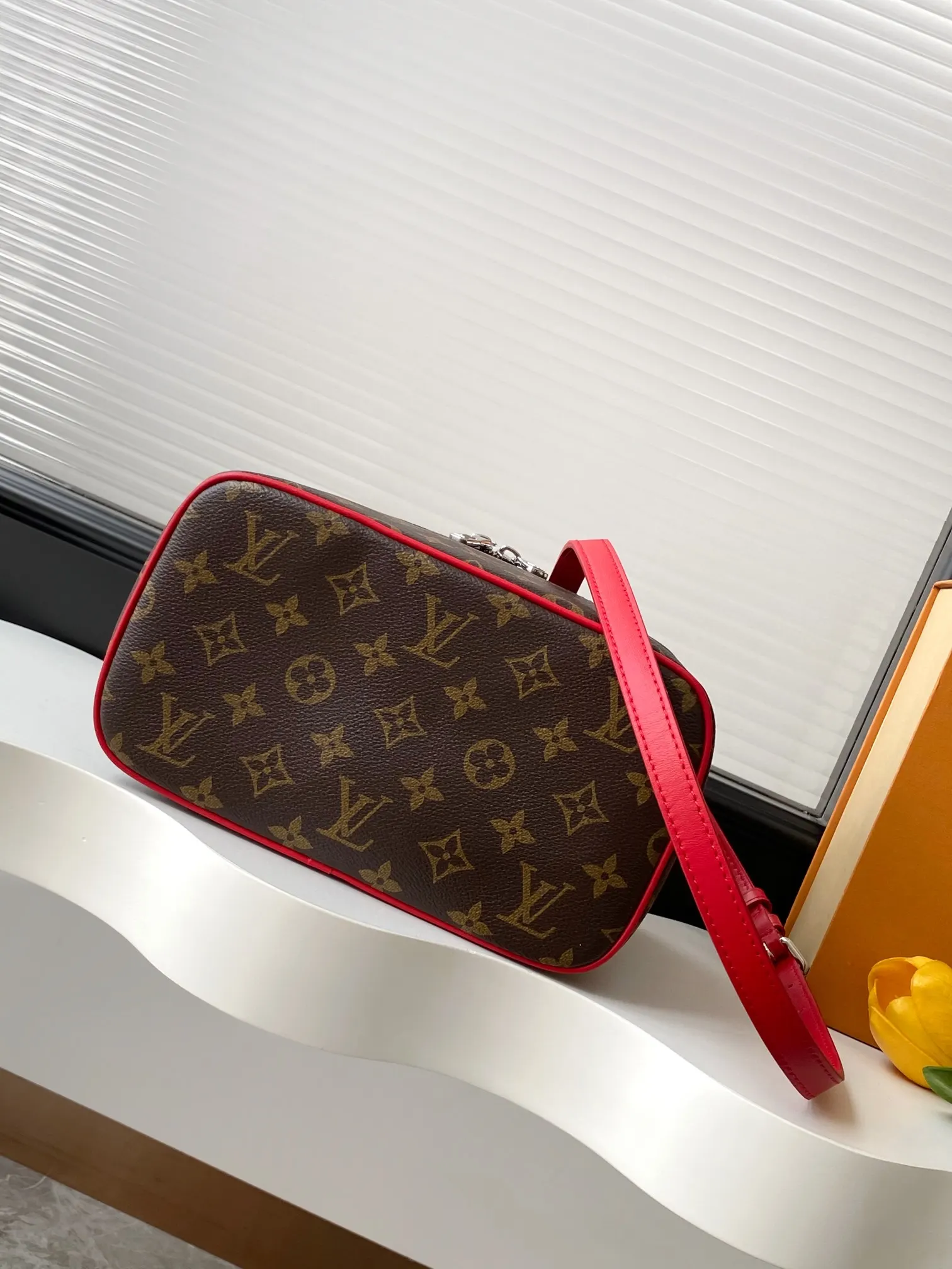 Cosmetic Pouch Leather