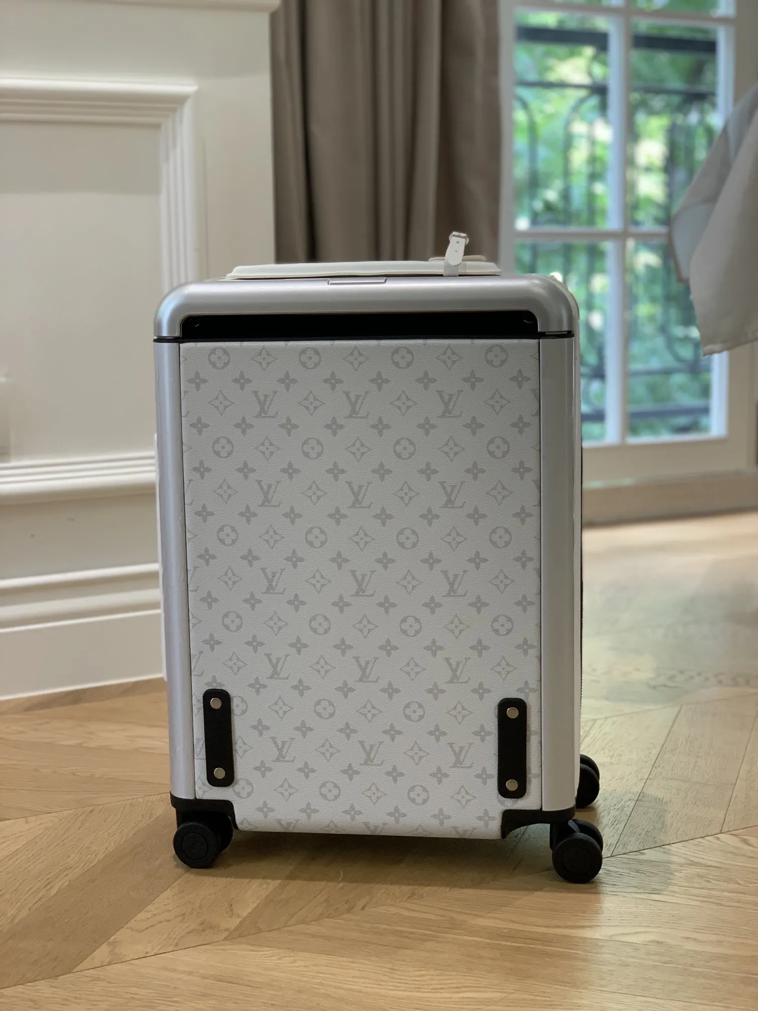 灰色 銀色 拉杆真皮包裹 行李箱 旅行拉杆款 輕便出行款