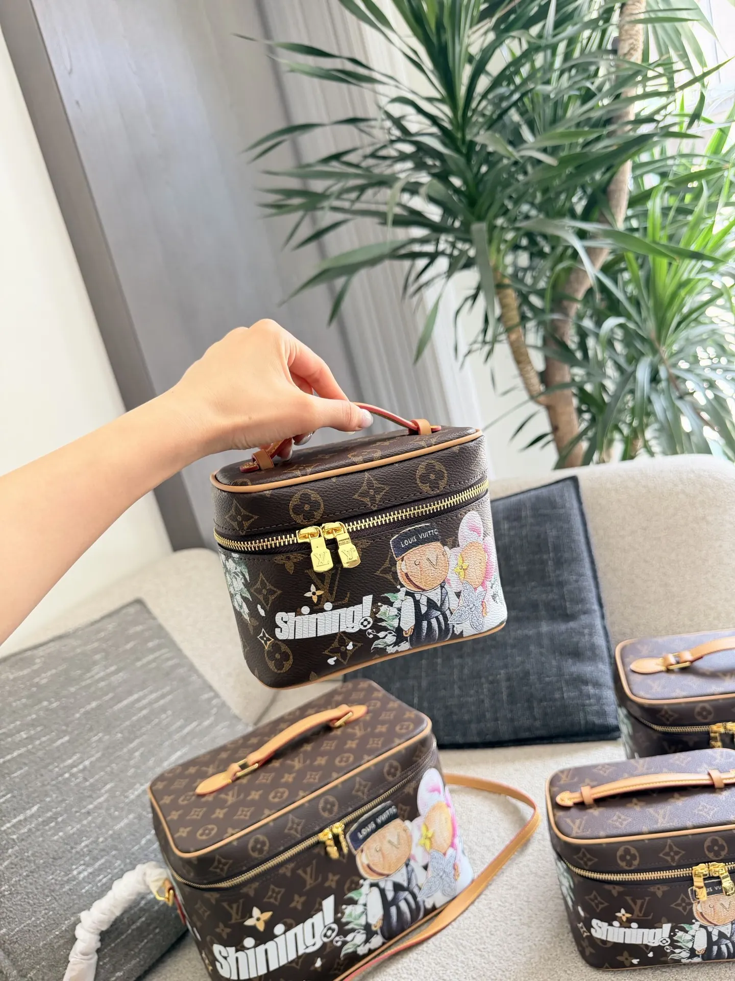 LV 老花 牛皮 Shining 单肩包 日常单肩背款