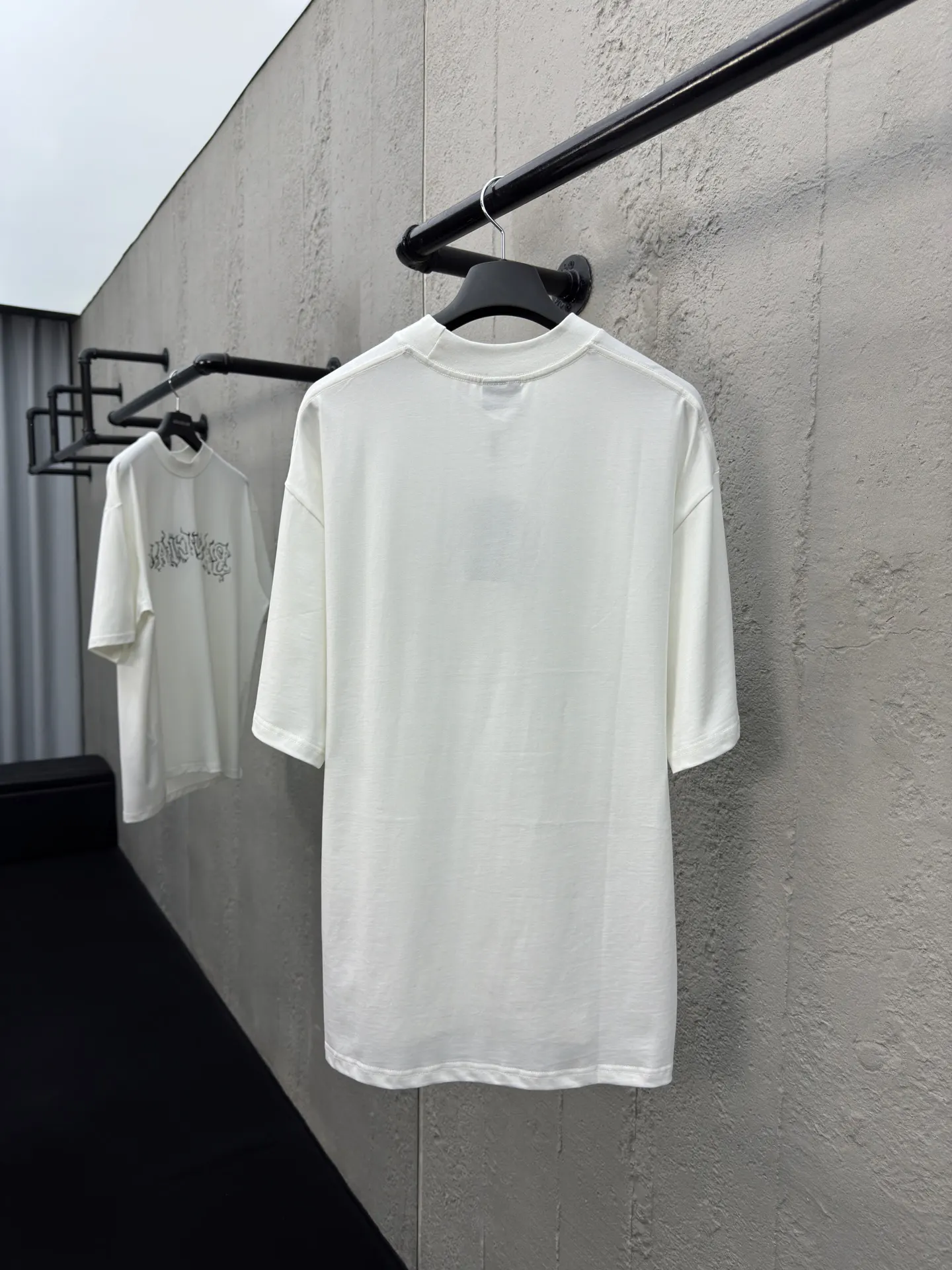 Balenciaga 纯棉 Logo 短袖T恤