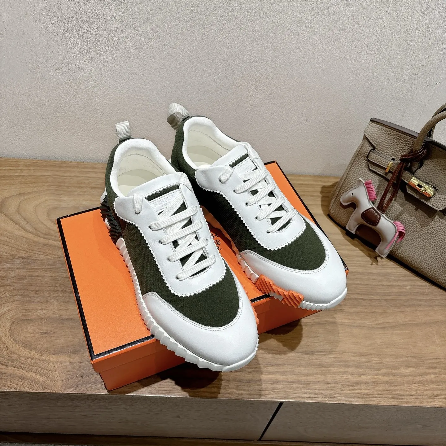 Hermès SS Sneakers