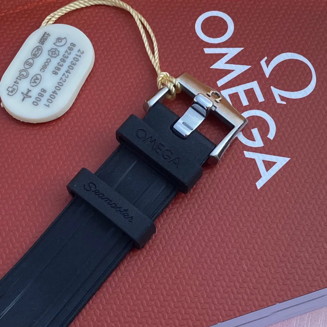 Omega 黑色 藍色 手錶 經典腕表款